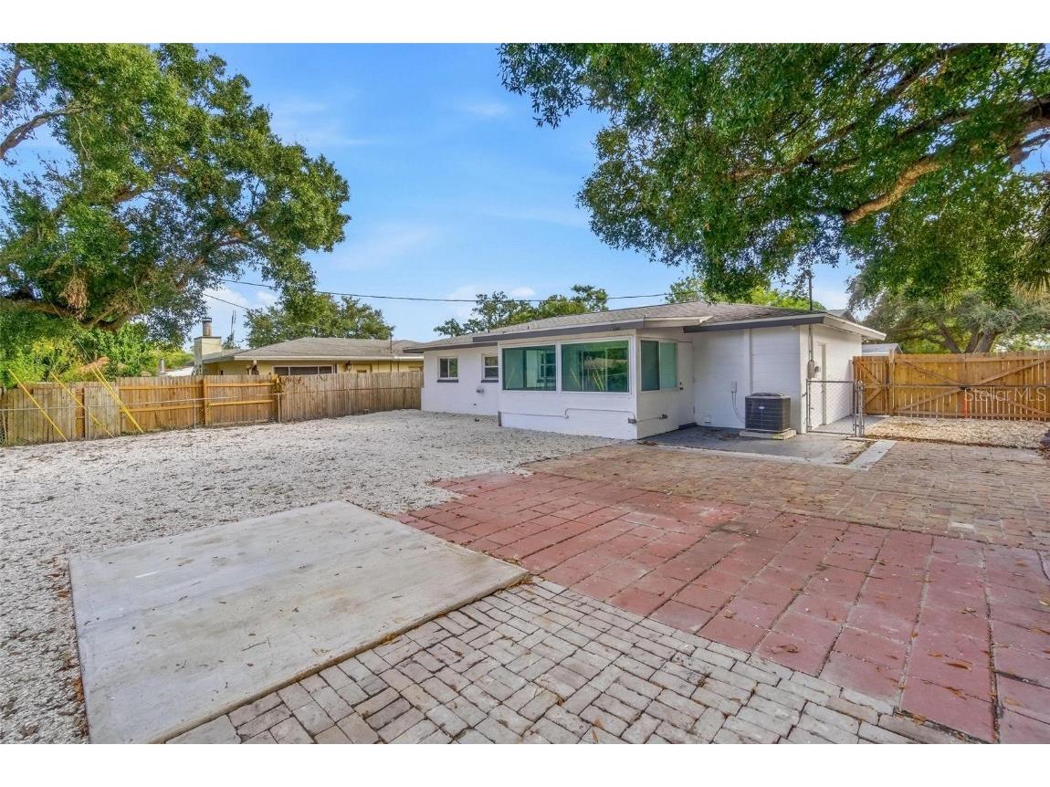 7095 40th Avenue N Saint Petersburg FL 33709 TB8454003 image18