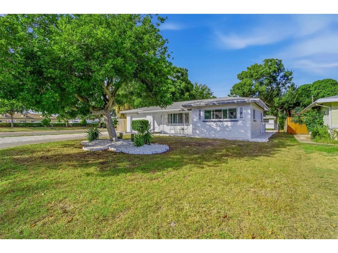 7095 40th Avenue N Saint Petersburg FL 33709 TB8454003 image20