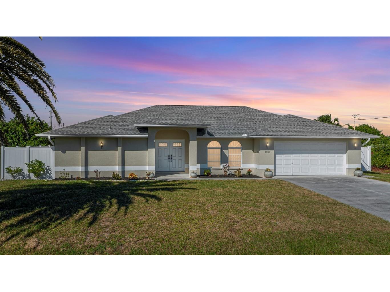7095 Beardsley Street Englewood FL 34224 C7517077 image1