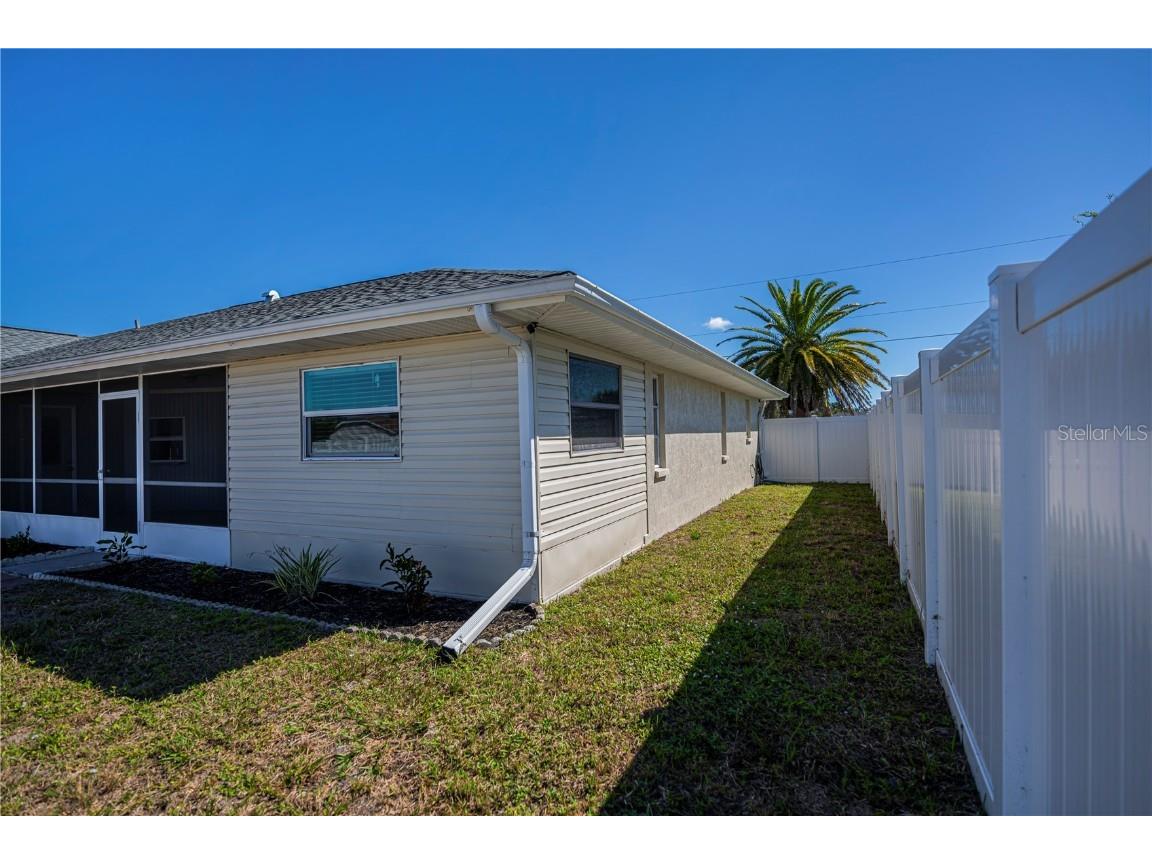 7095 Beardsley Street Englewood FL 34224 C7517077 image56