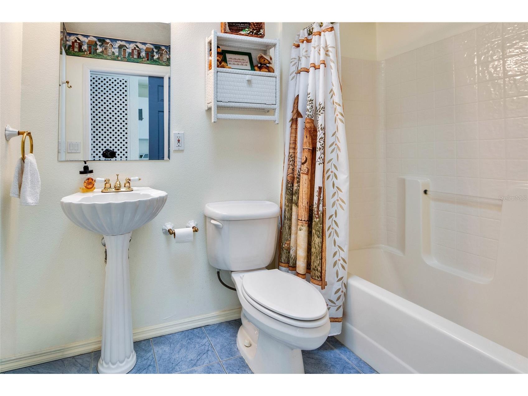 7095 Blackbird Avenue Weeki Wachee FL 34613 W7882838 image26