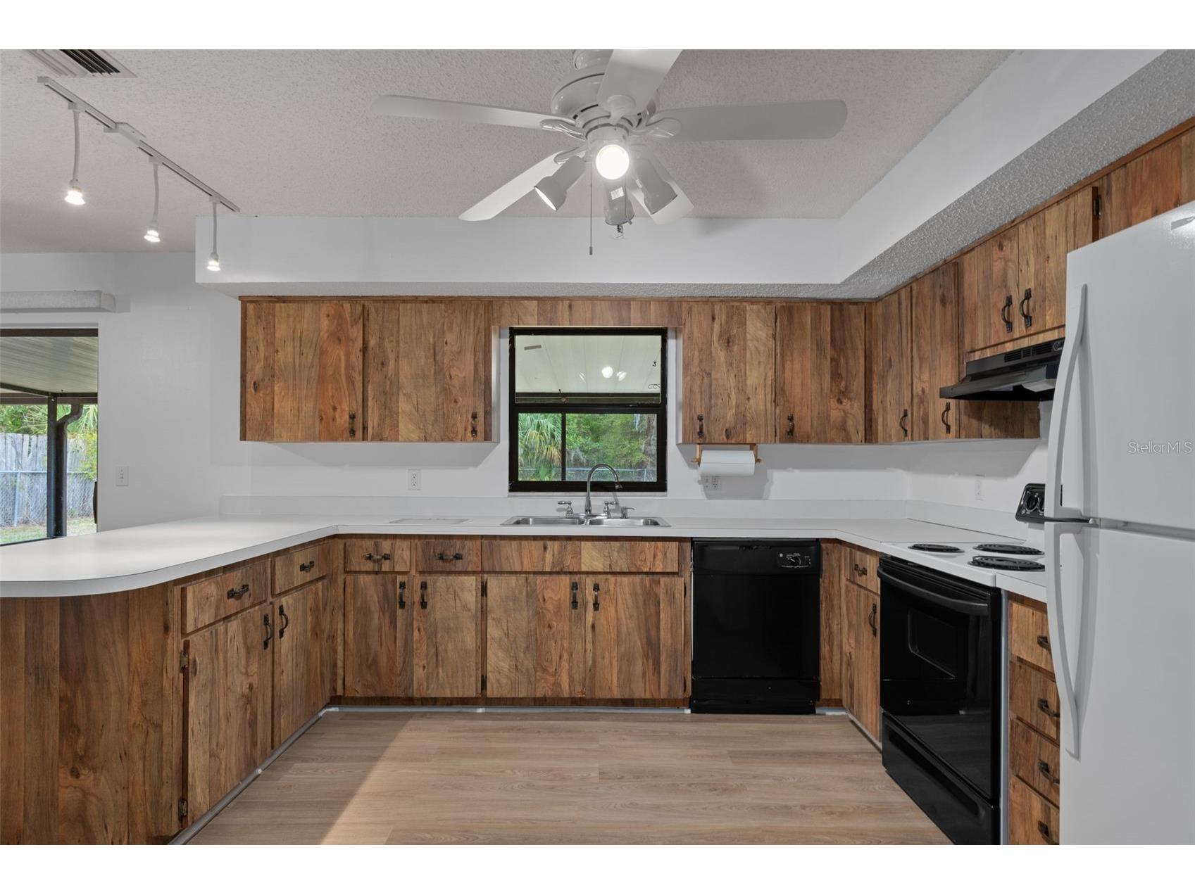 7095 W Greenwood Lane Crystal River FL 34429 W7884302 image14
