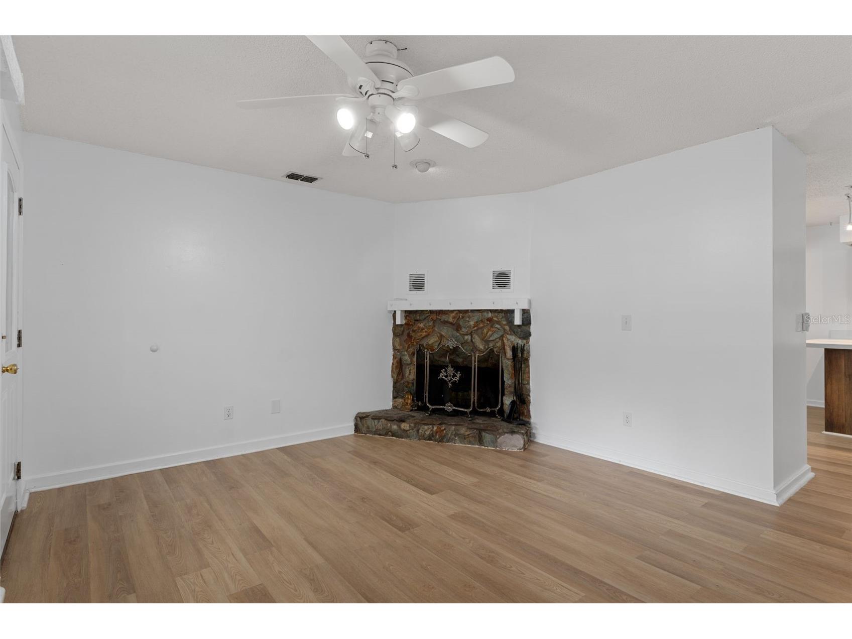 7095 W Greenwood Lane Crystal River FL 34429 W7884302 image9
