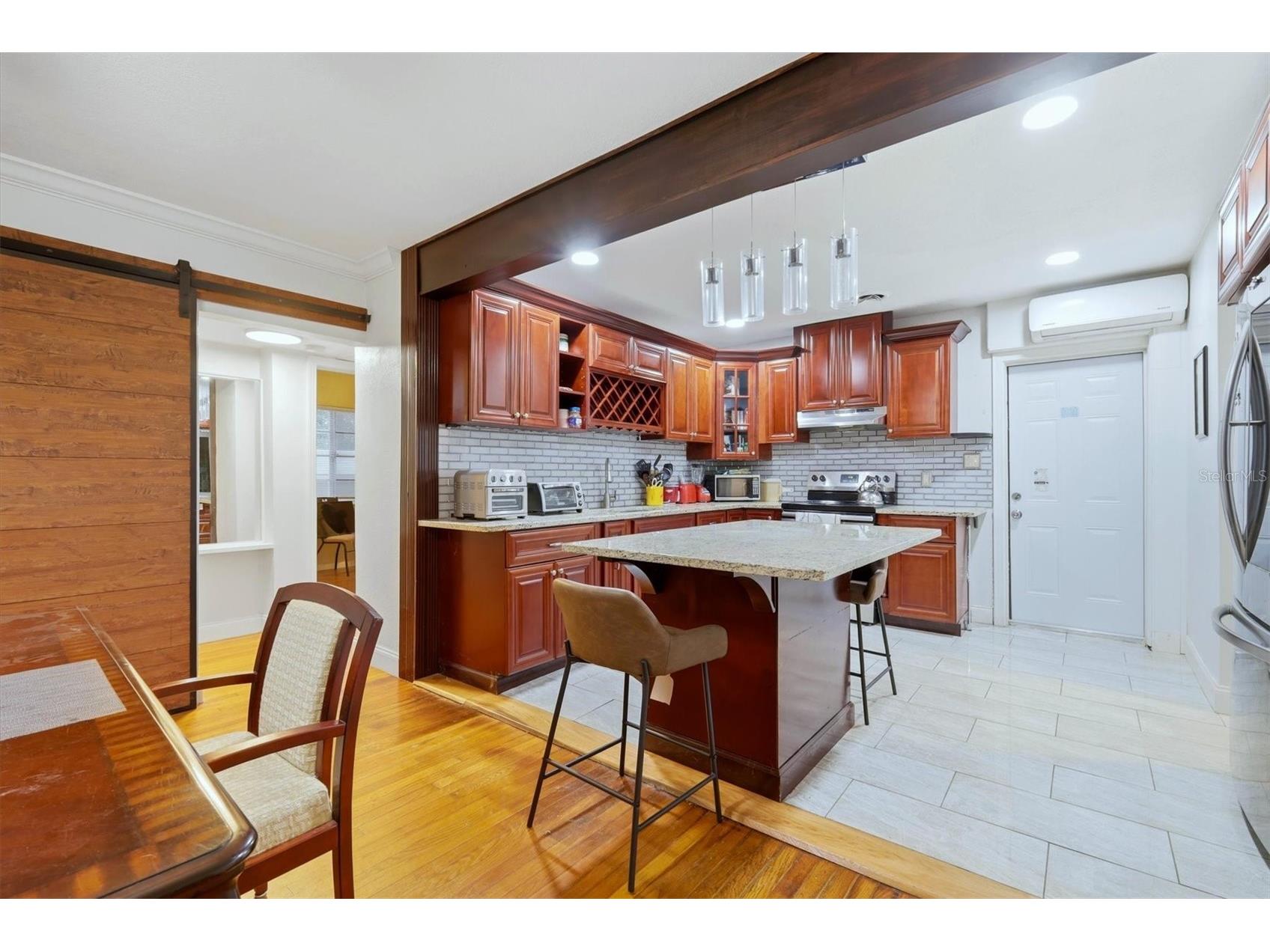 7096 54th Avenue N Saint Petersburg FL 33709 TB8481904 image16