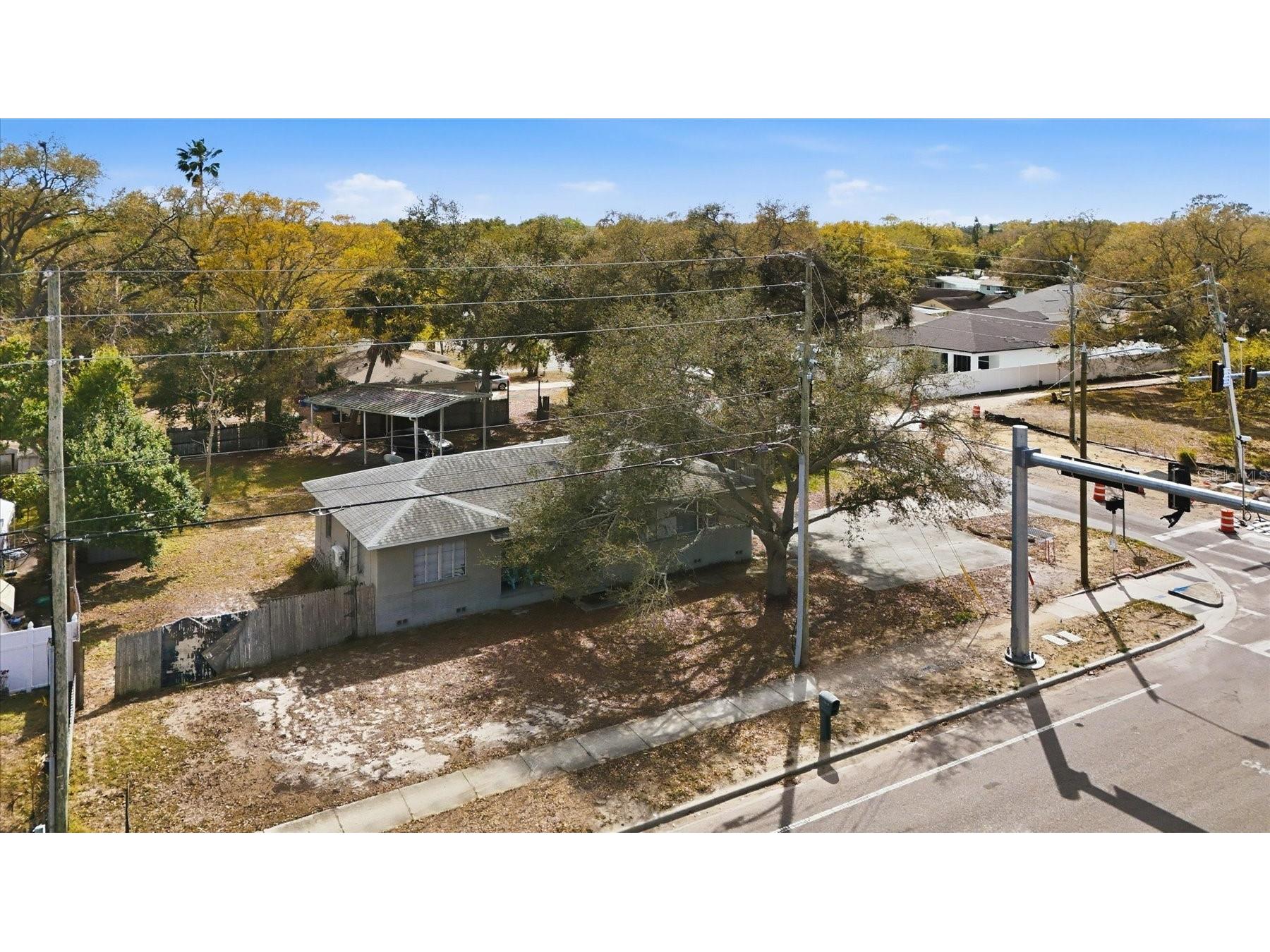 7096 54th Avenue N Saint Petersburg FL 33709 TB8481904 image32