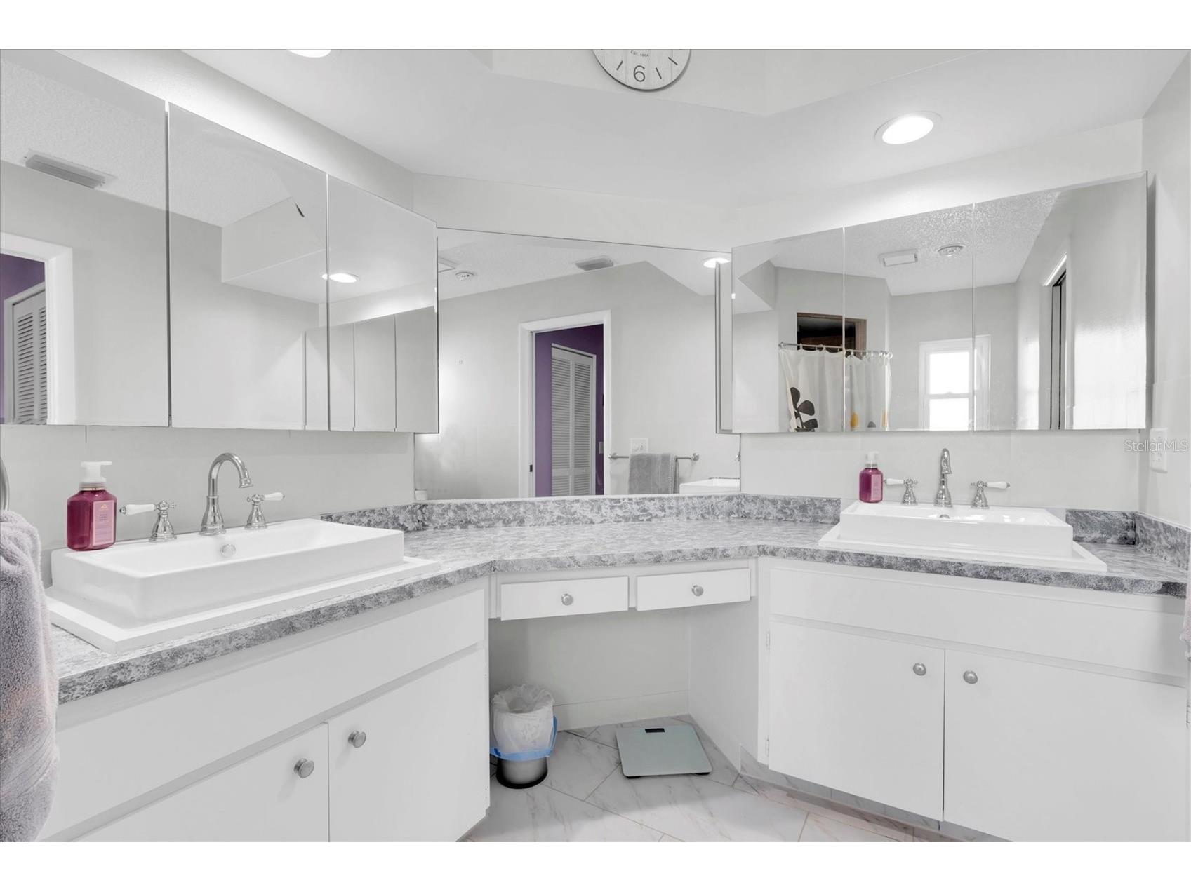 7099 Pond View Court Spring Hill FL 34606 W7881187 image25