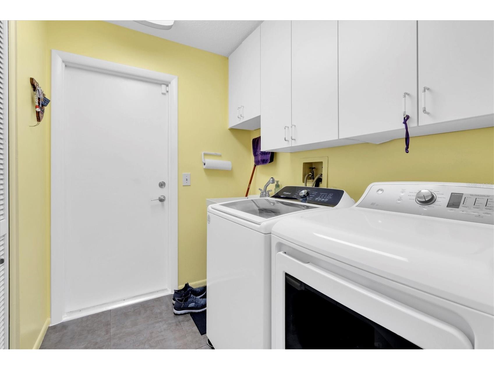 7099 Pond View Court Spring Hill FL 34606 W7881187 image32