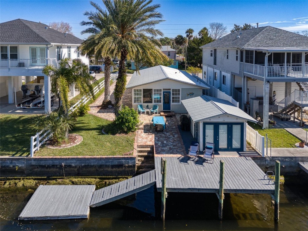 7099 Westwind Street Weeki Wachee FL 34607 - GULF OF MEXICO W7861233 image1