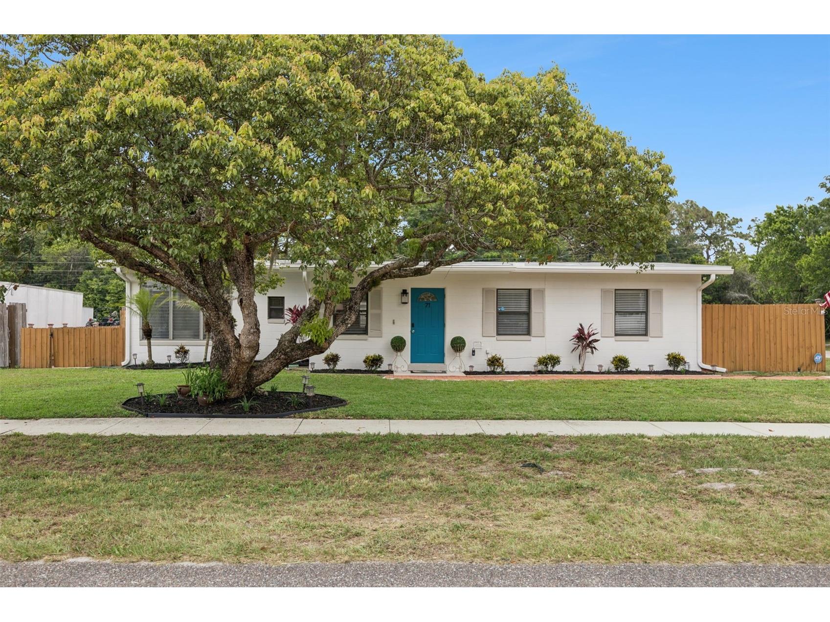 71 1st Street Chuluota FL 32766 O6416162 image1