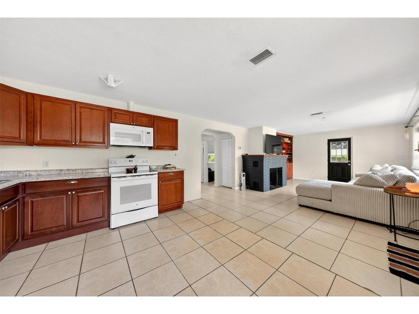 71 Fairview Avenue Ormond Beach FL 32174 O6412092 image13