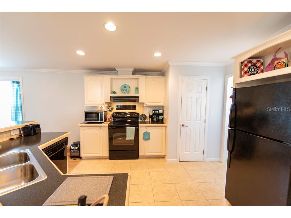 71 Windmill Boulevard Punta Gorda FL 33950 C7505657 image6