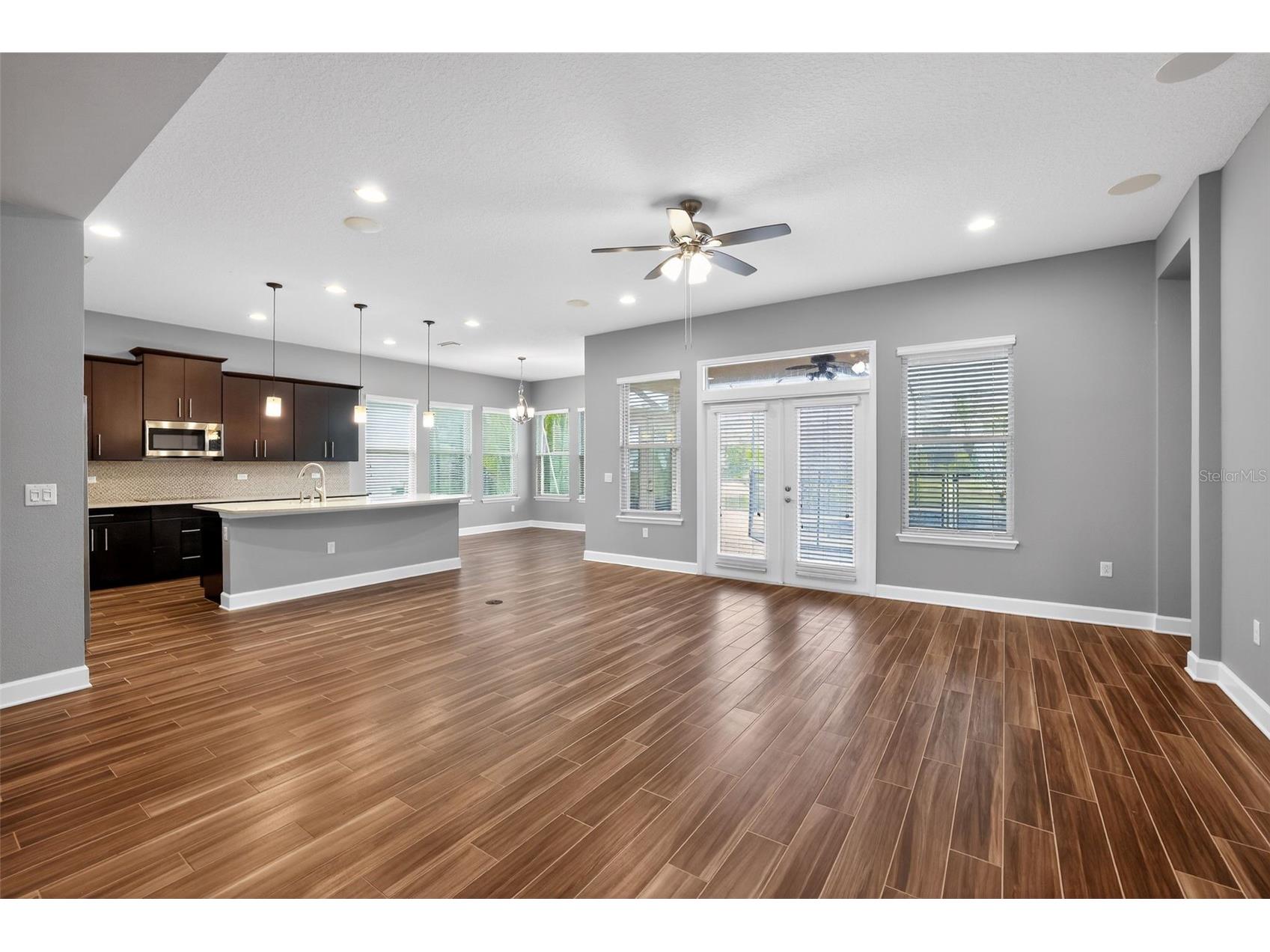 710 116th Court NE Bradenton FL 34212 A4687259 image11