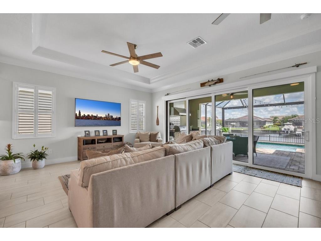 710 16th Avenue E Palmetto FL 34221 TB8428195 image16