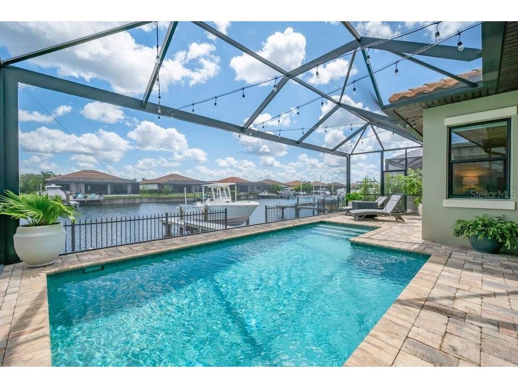 710 16th Avenue E Palmetto FL 34221 TB8428195 image2