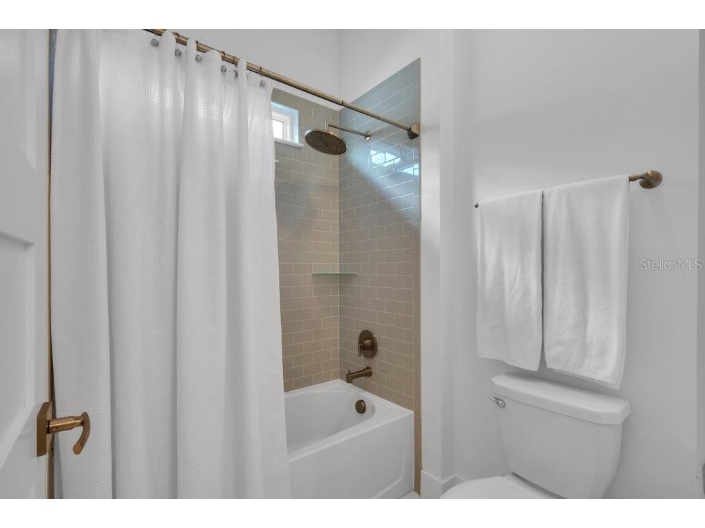 710 16th Avenue E Palmetto FL 34221 TB8428195 image30