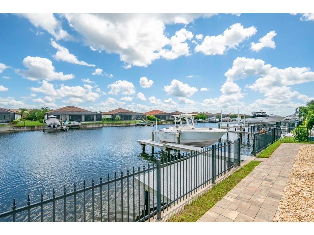 710 16th Avenue E Palmetto FL 34221 TB8428195 image38