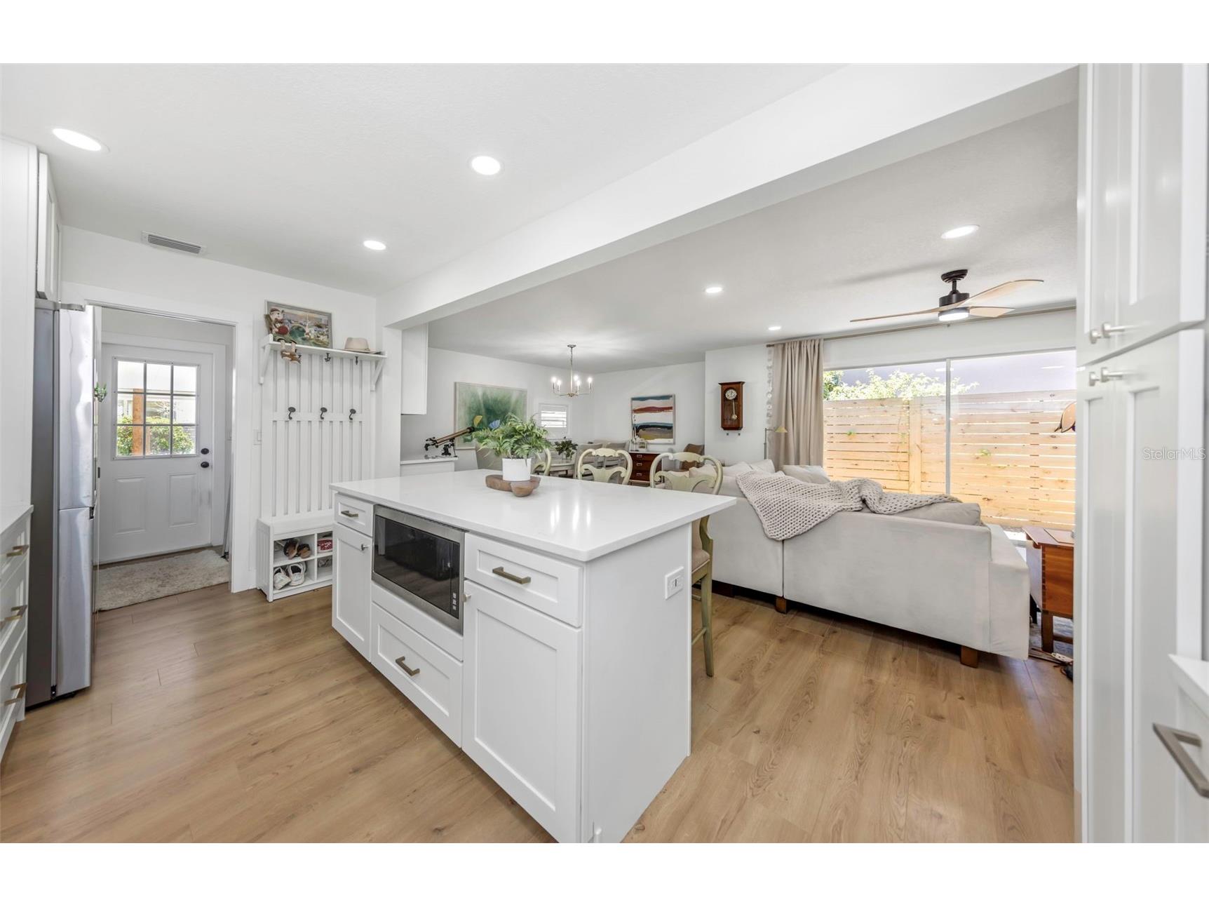 710 31st Avenue N Saint Petersburg FL 33704 TB8512406 image23