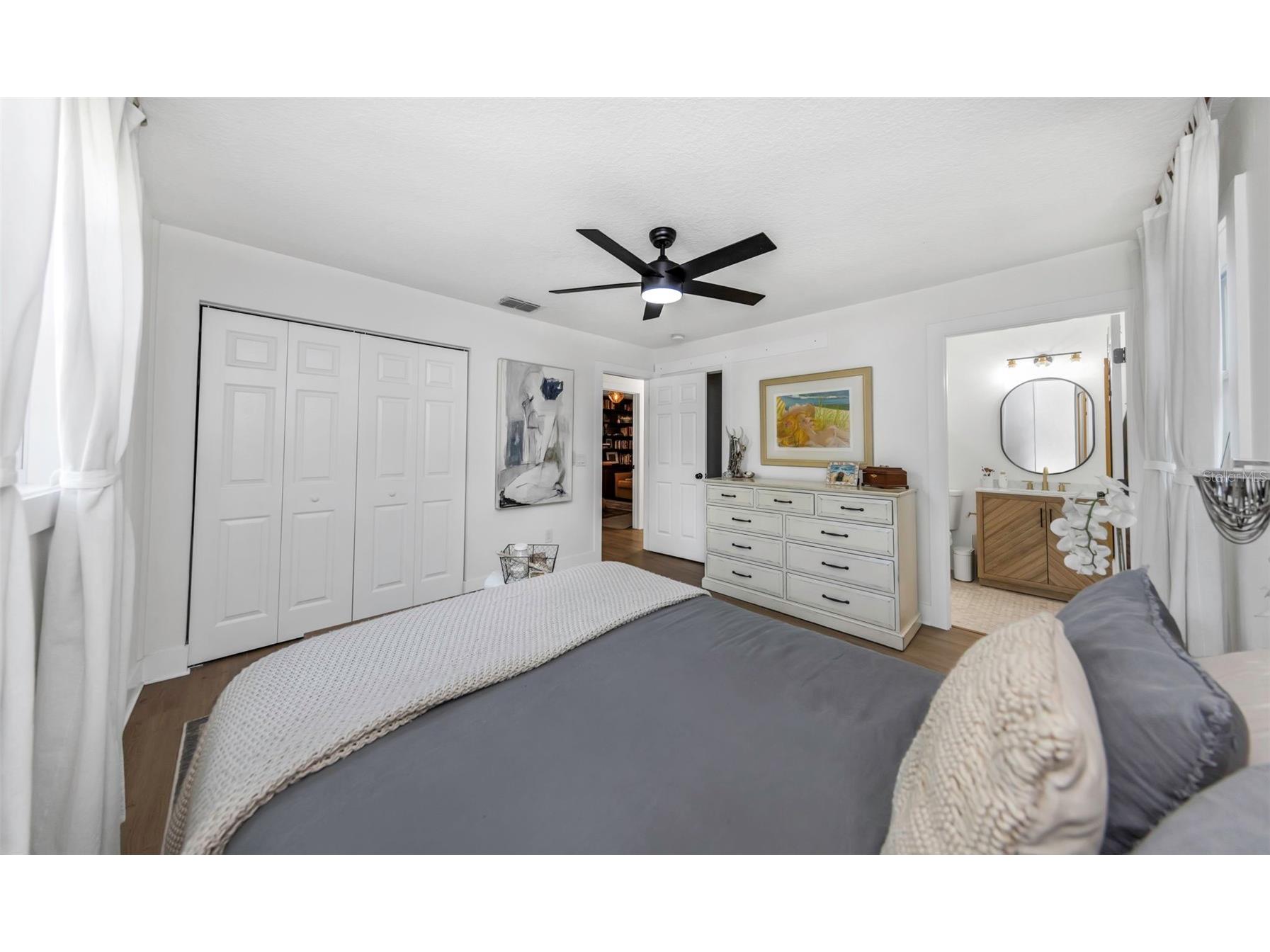 710 31st Avenue N Saint Petersburg FL 33704 TB8512406 image26