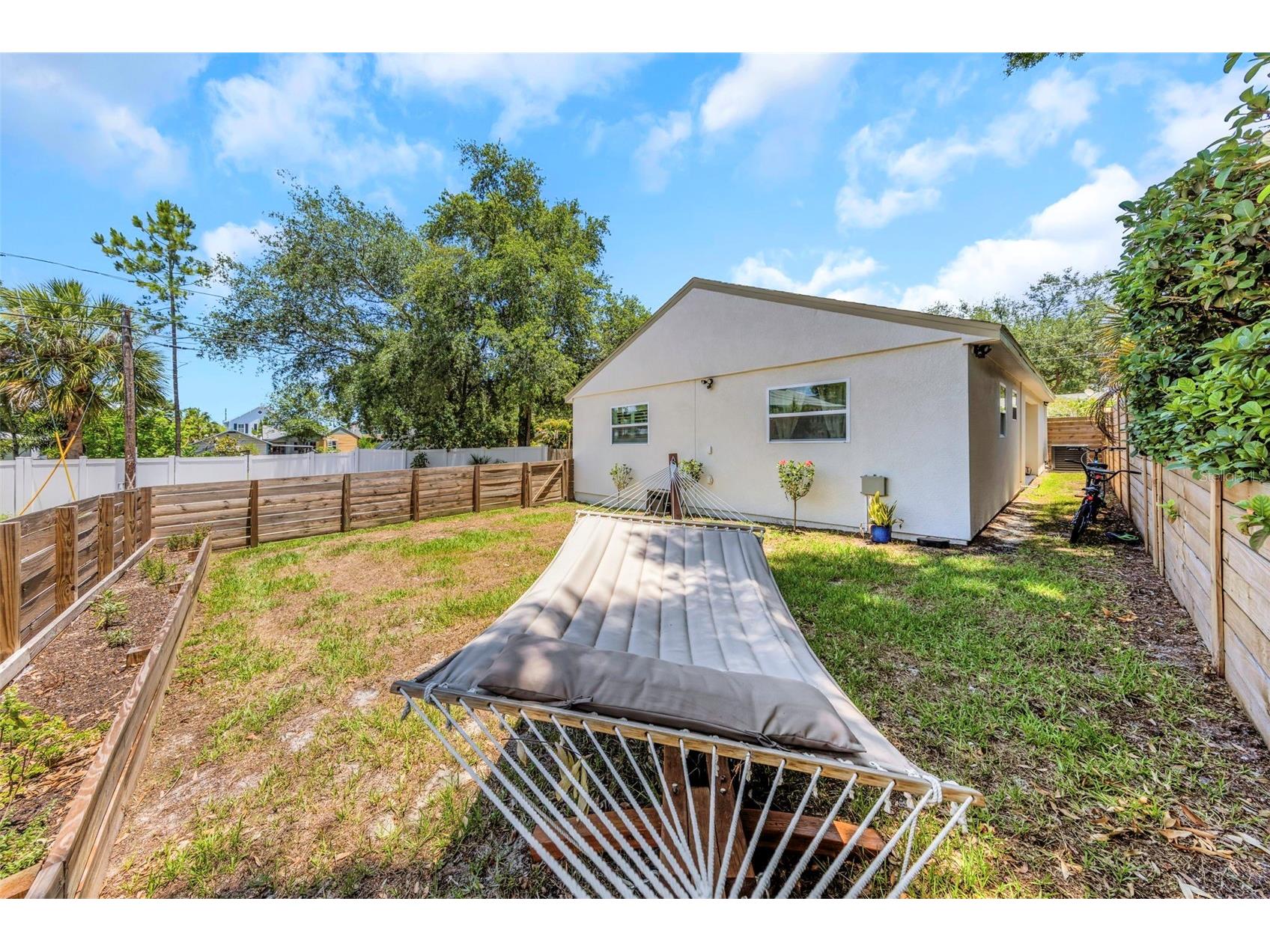710 31st Avenue N Saint Petersburg FL 33704 TB8512406 image37
