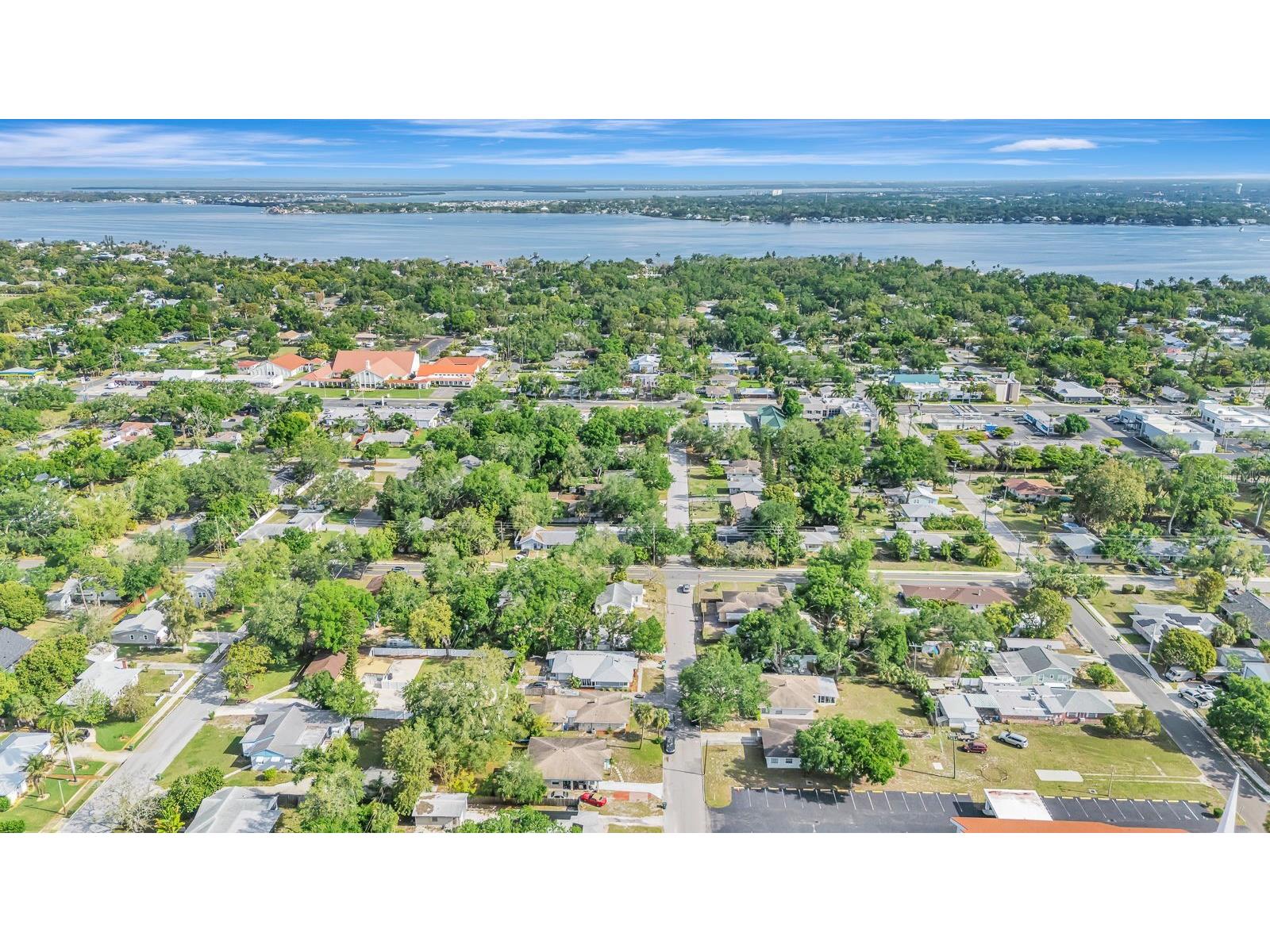 710 31st Street W Bradenton FL 34205 A4689932 image48