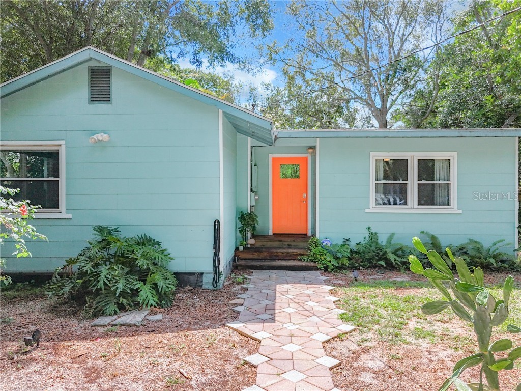 710 34th Avenue S Saint Petersburg FL 33705 TB8302314 image1