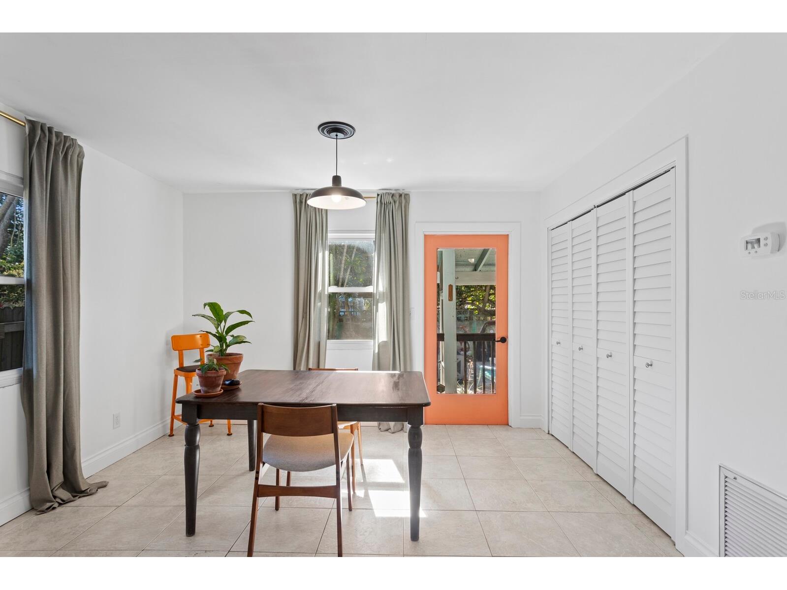 710 34th Avenue S Saint Petersburg FL 33705 TB8471279 image13