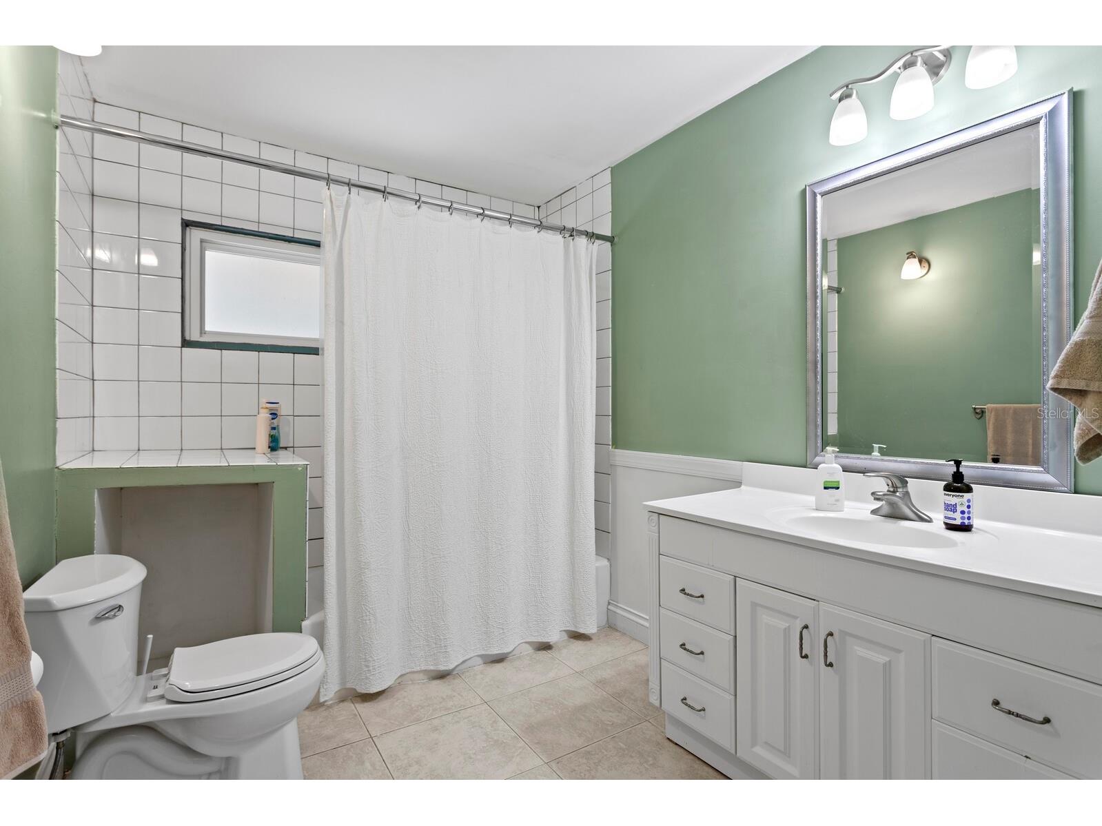 710 34th Avenue S Saint Petersburg FL 33705 TB8471279 image14