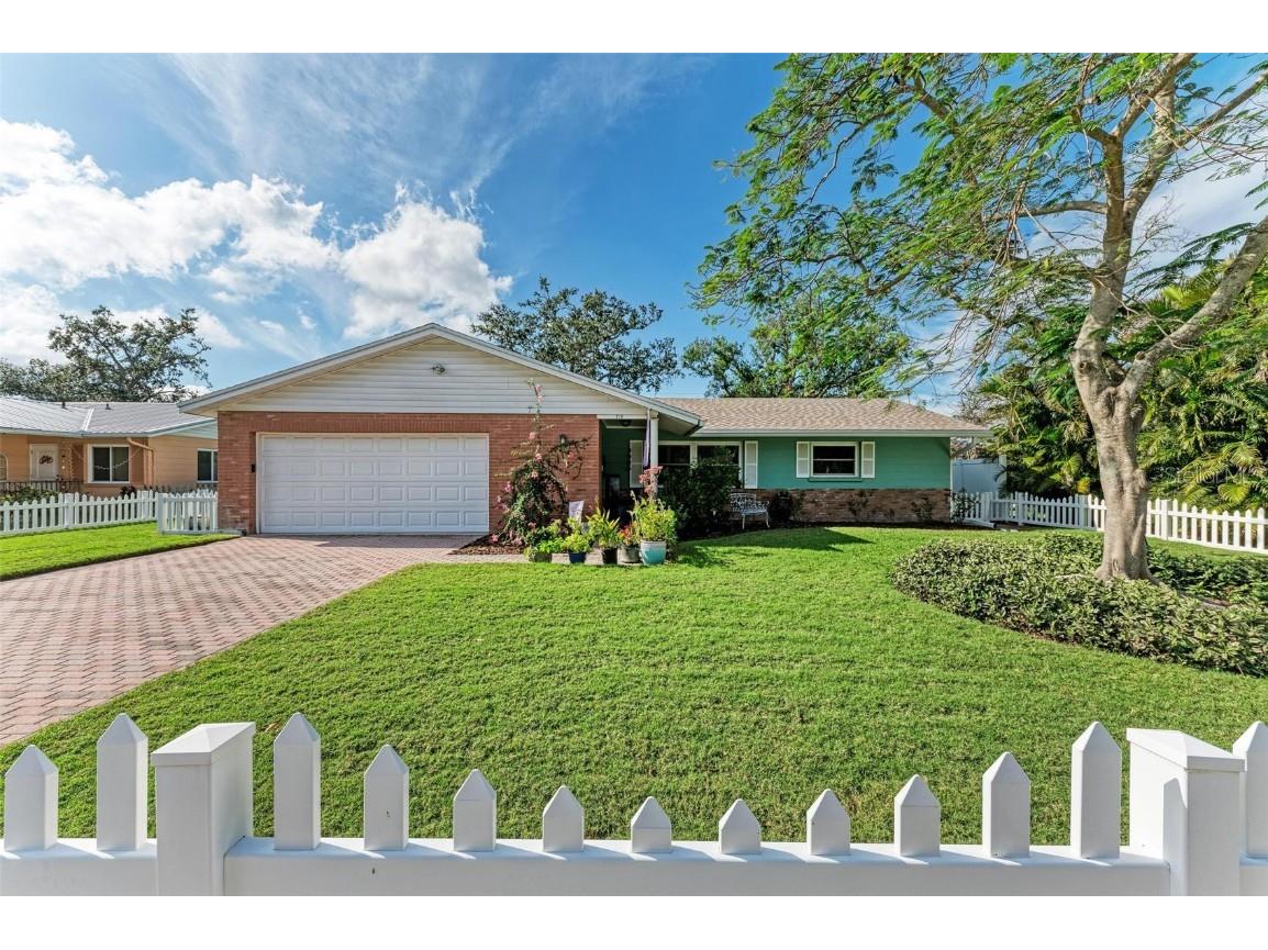 710 44th Street W Bradenton FL 34209 A4635517 image1