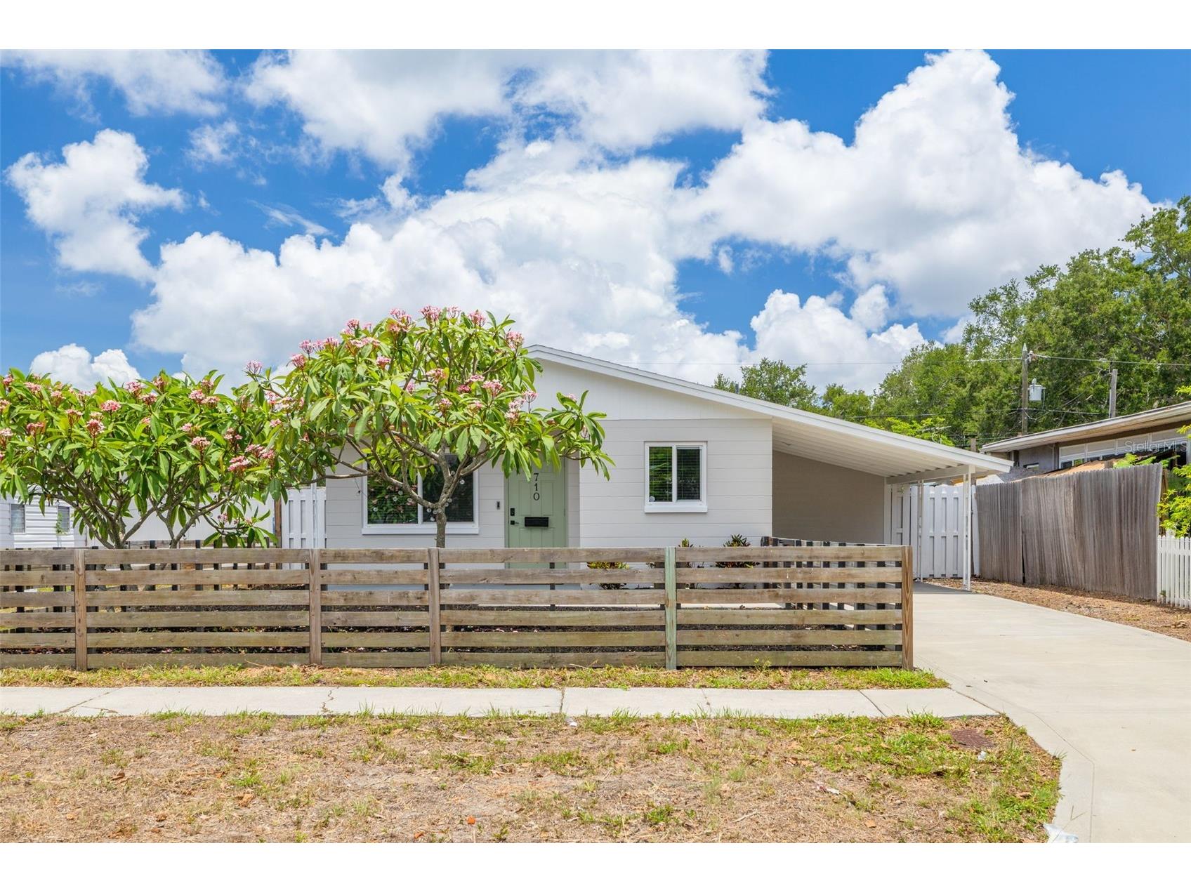 710 50th Avenue N Saint Petersburg FL 33703 TB8520211 image1
