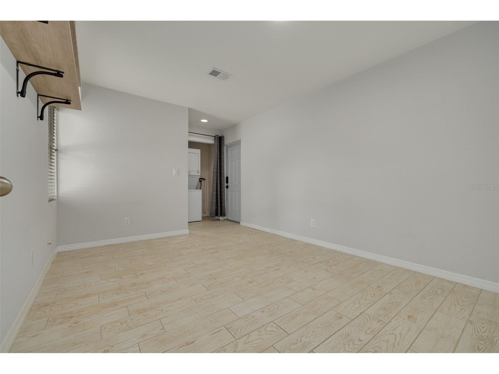 710 50th Avenue N Saint Petersburg FL 33703 TB8520211 image12