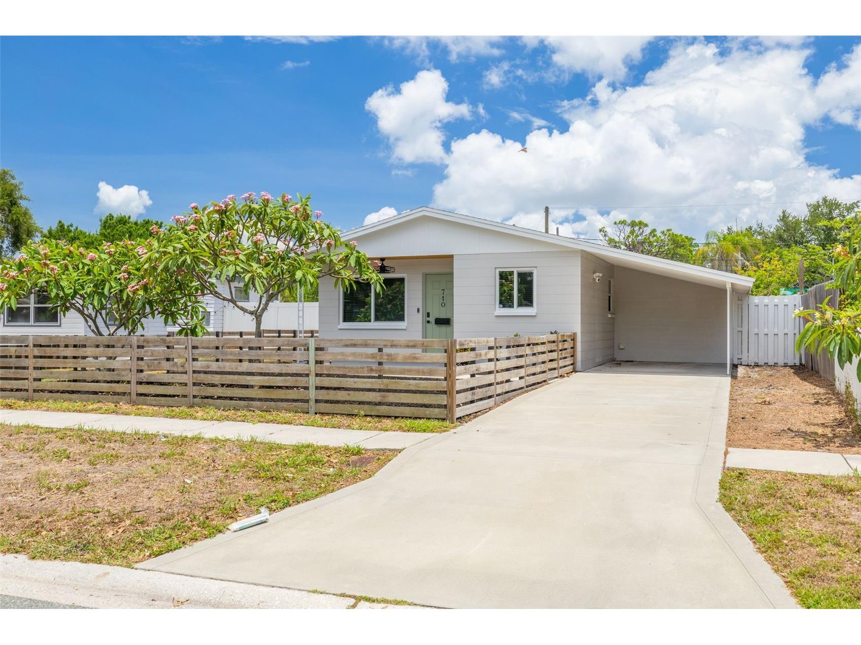710 50th Avenue N Saint Petersburg FL 33703 TB8520211 image2