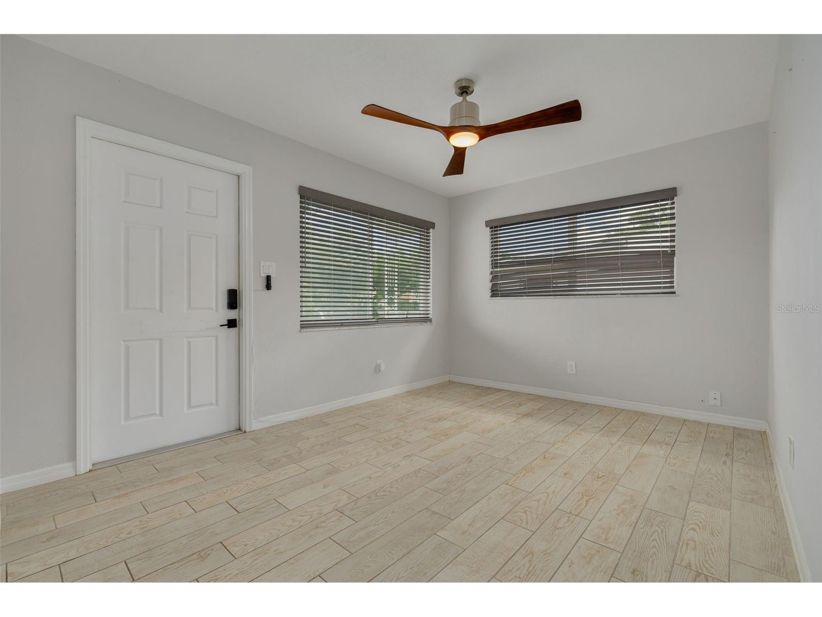710 50th Avenue N Saint Petersburg FL 33703 TB8520211 image8