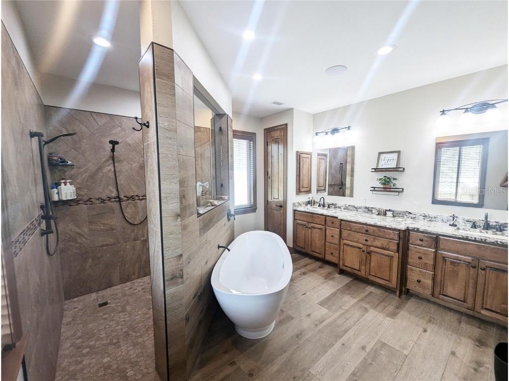 710 Albee Road W Nokomis FL 34275 D6144673 image20