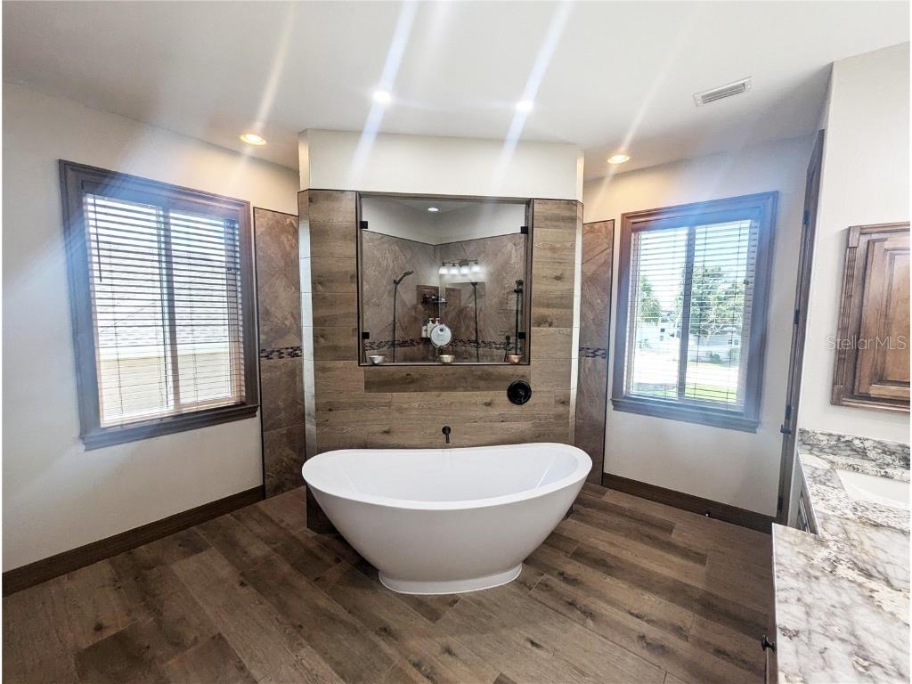 710 Albee Road W Nokomis FL 34275 D6144673 image21