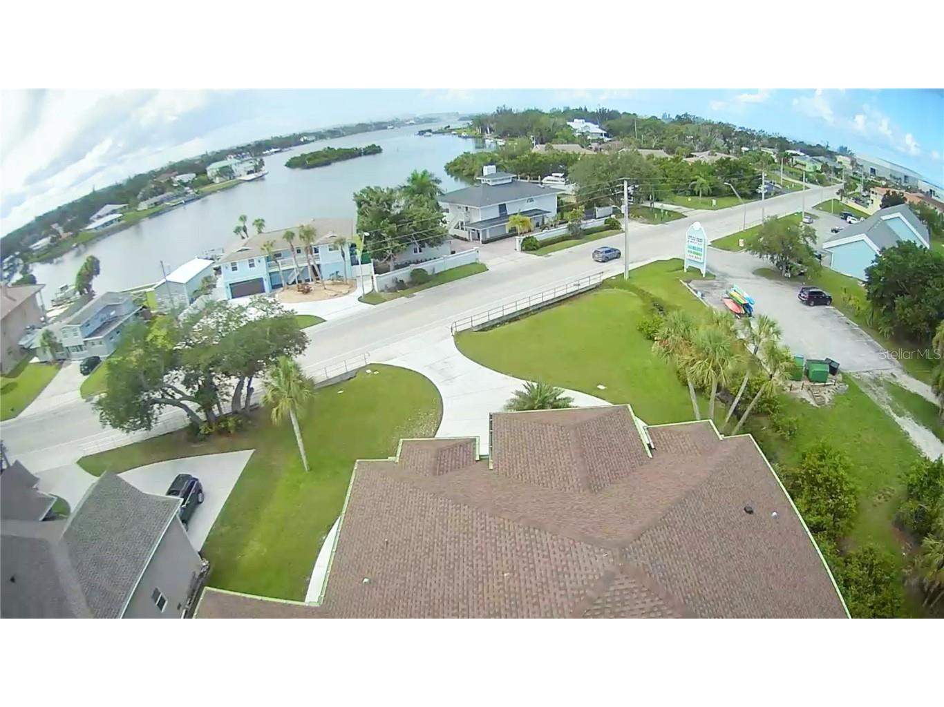 710 Albee Road W Nokomis FL 34275 D6144673 image3