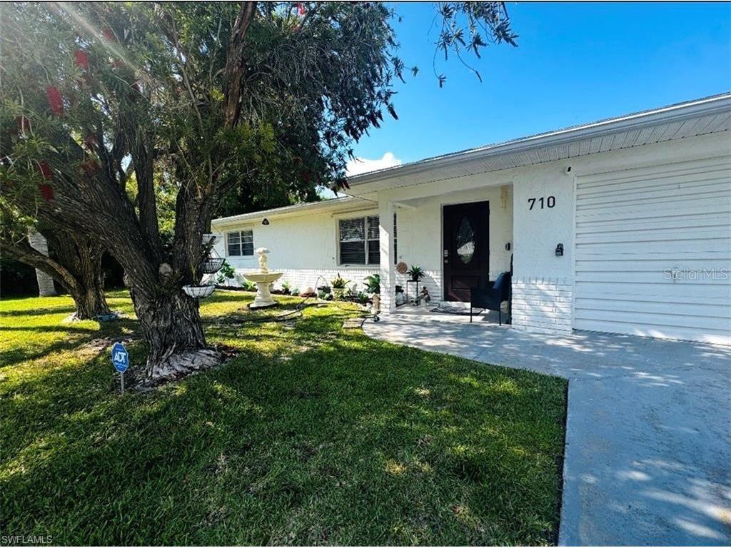 710 Aqui Esta Drive Punta Gorda FL 33950 C7526329 image3