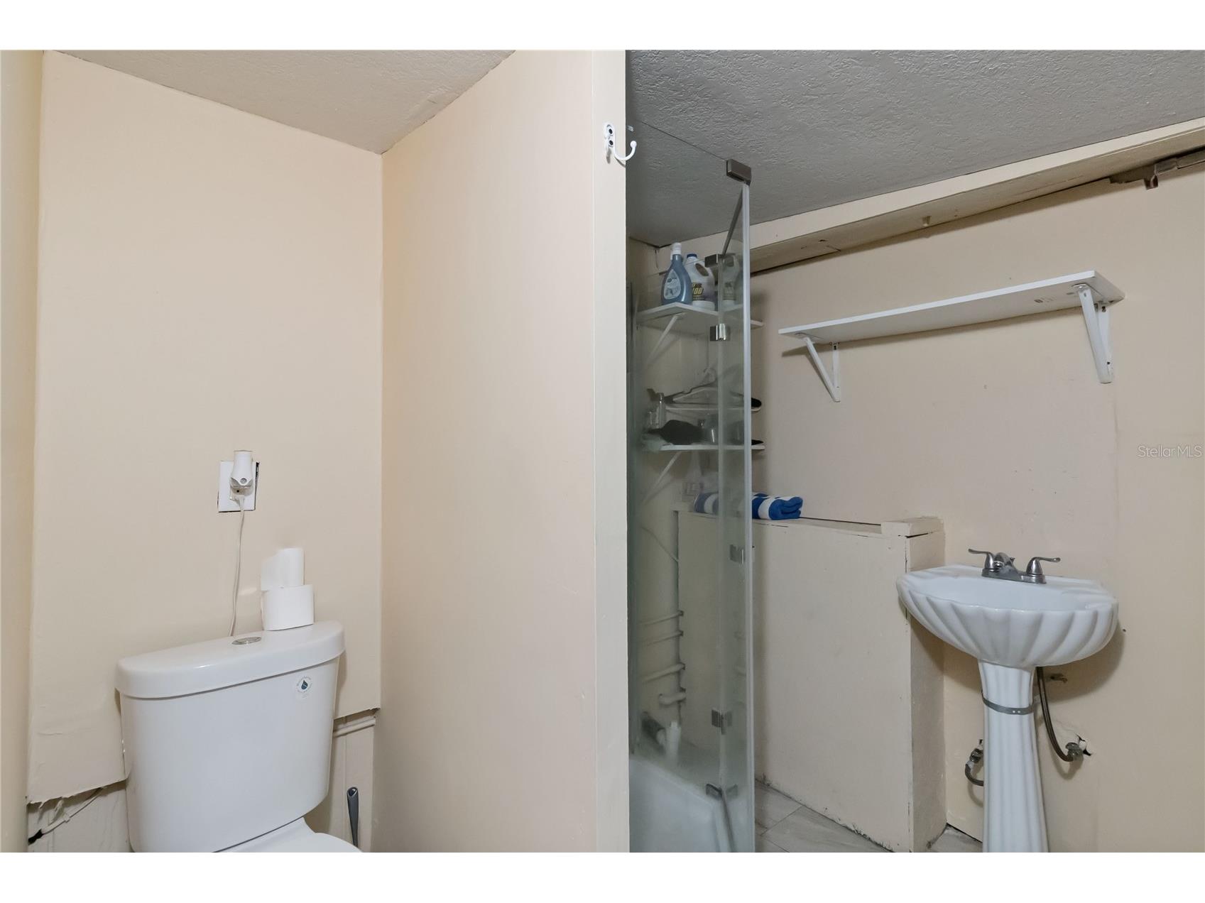 710 Bay Street Kissimmee FL 34744 O6385334 image16