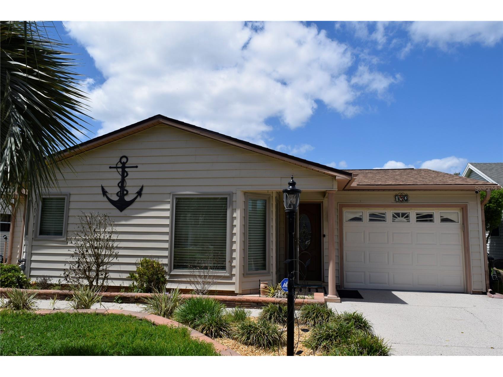 710 Cortez Avenue Lady Lake FL 32159 OM722755 image1