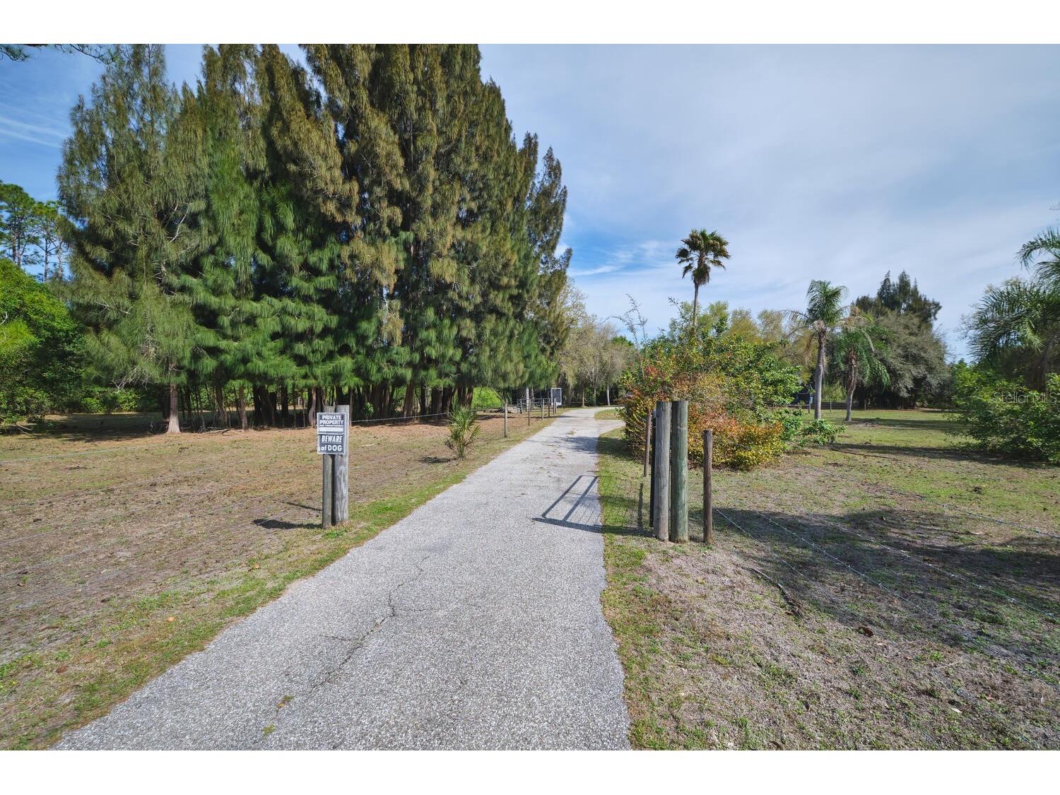 710 & 740 Evans Road Labelle FL 33935 A4688017 image5