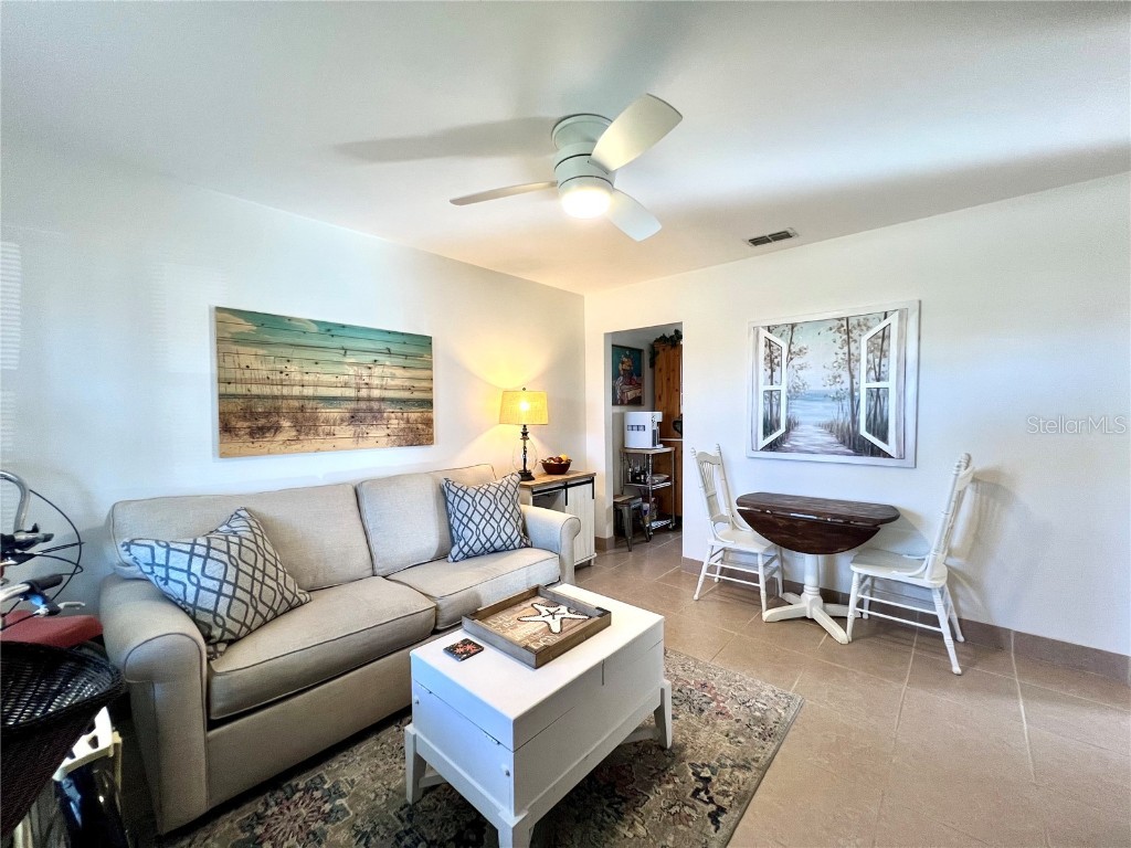 710 Flamingo Drive #B Ormond Beach FL 32176 O6359228 image3