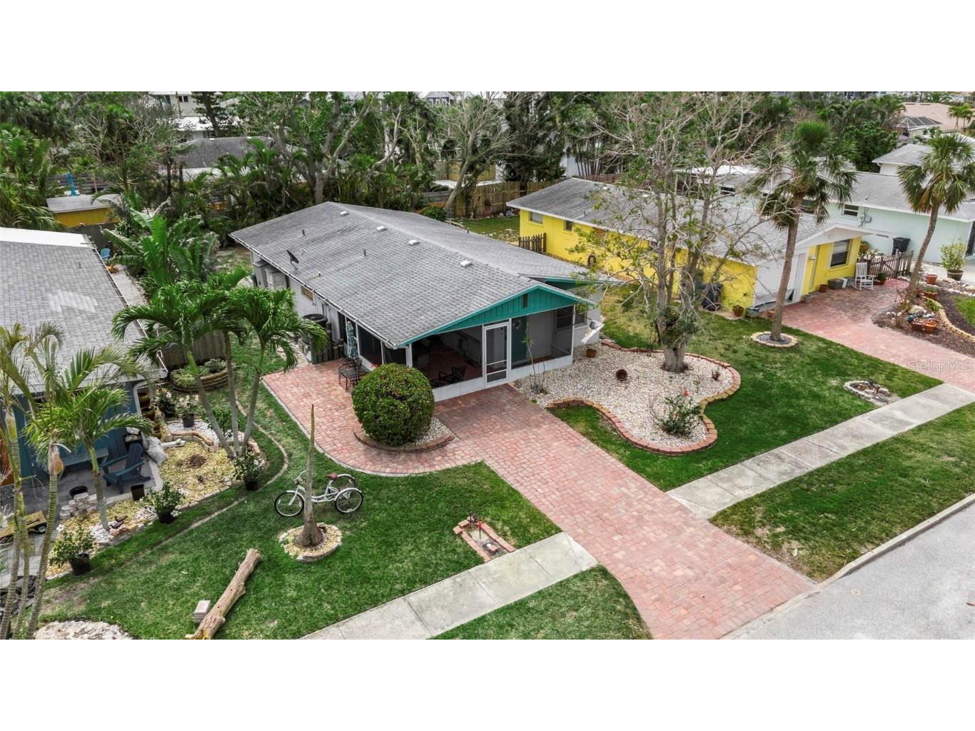 710 Fox Street Longboat Key FL 34228 A4644715 image1