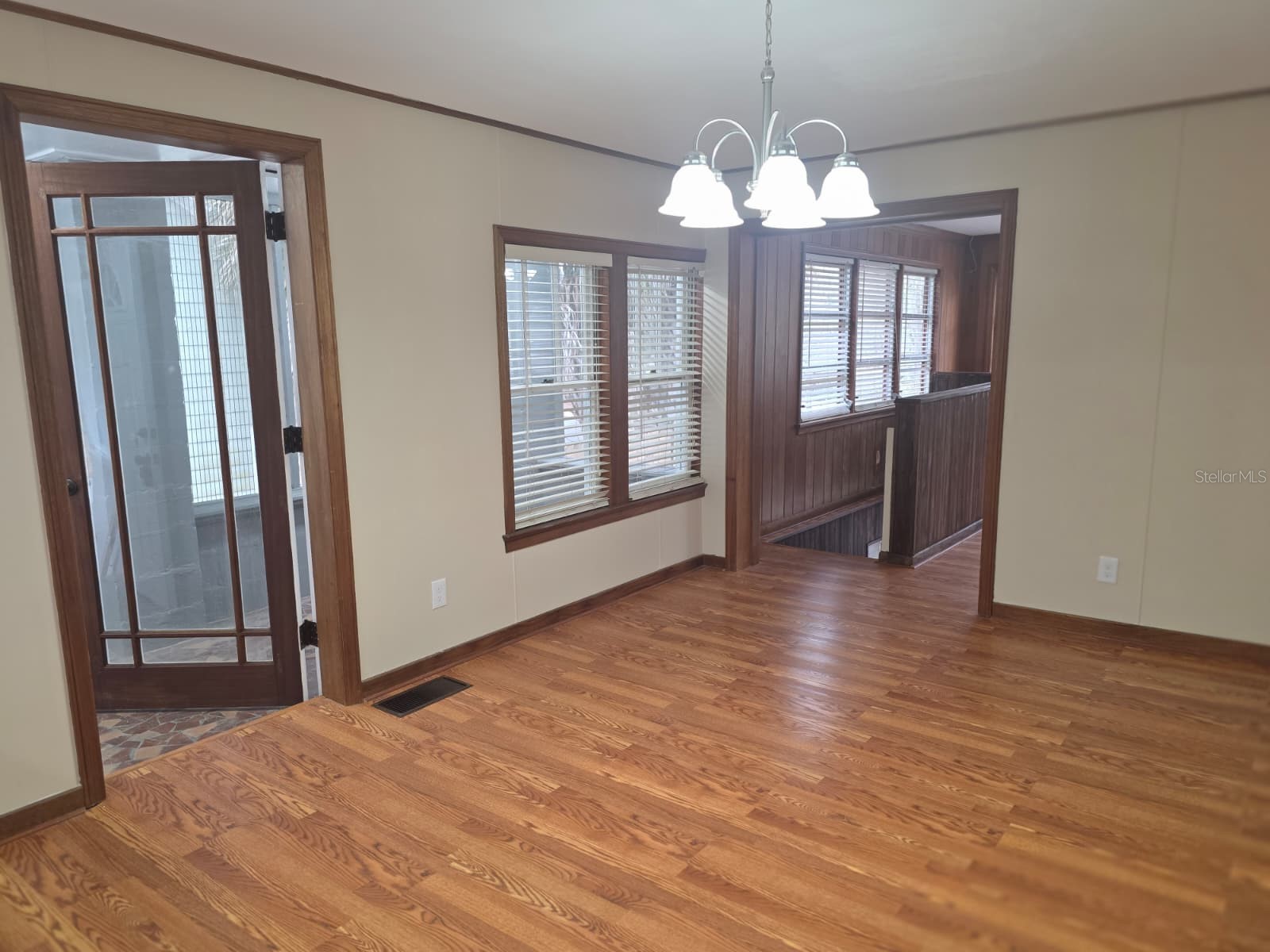 710 NE 11th Avenue Gainesville FL 32601 TB8475751 image15