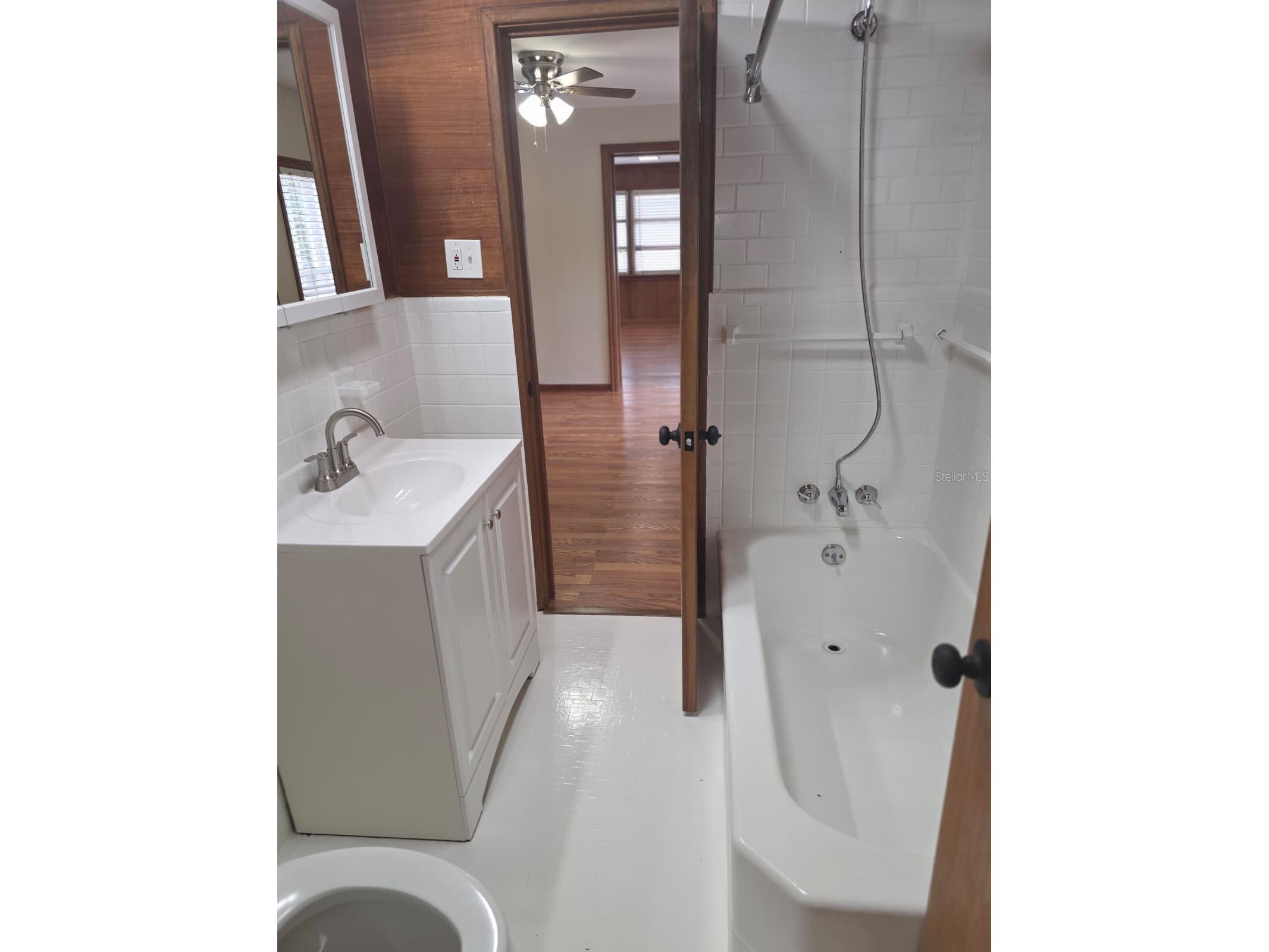 710 NE 11th Avenue Gainesville FL 32601 TB8475751 image24