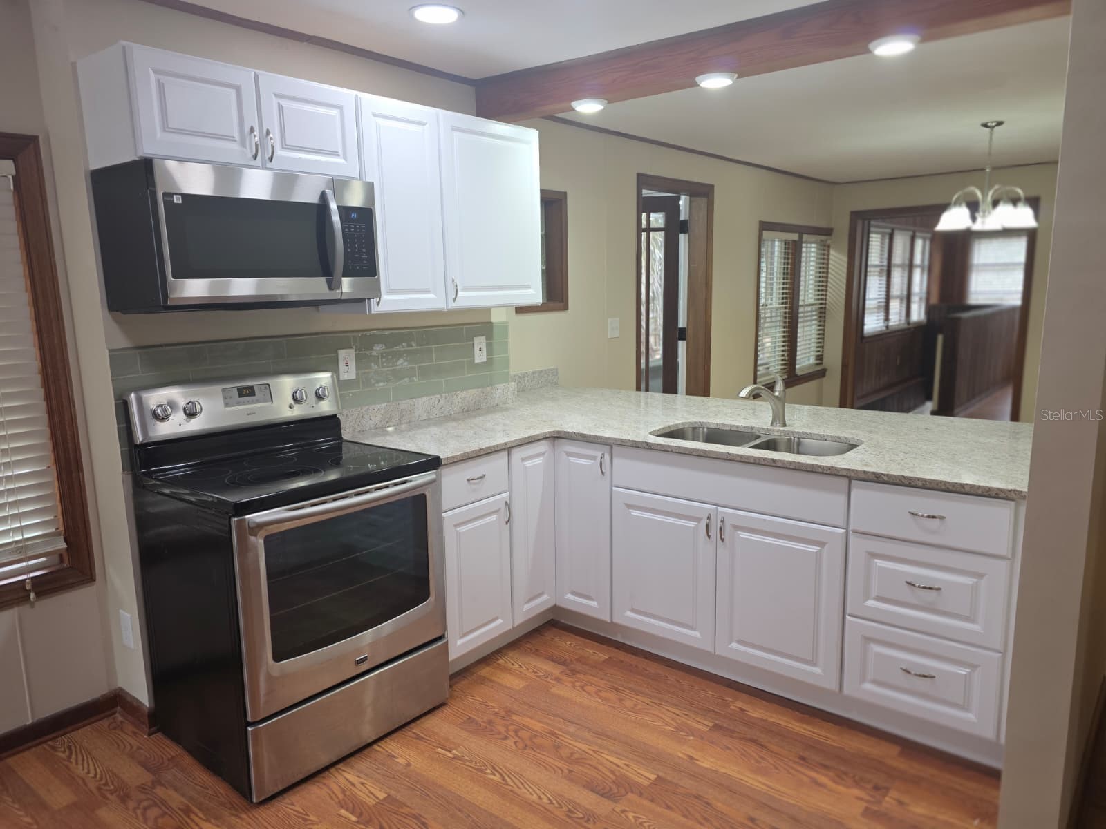 710 NE 11th Avenue Gainesville FL 32601 TB8475751 image5