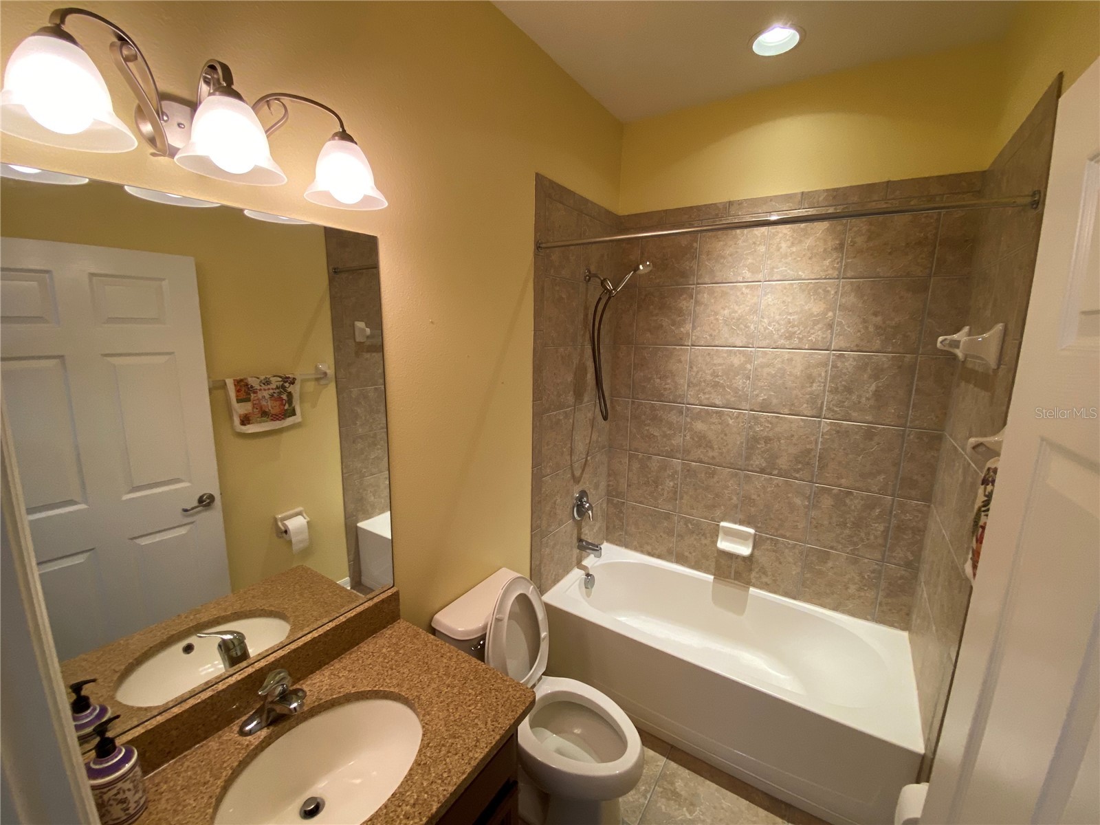 710 Parker Den Drive Ruskin FL 33570 TB8513161 image20