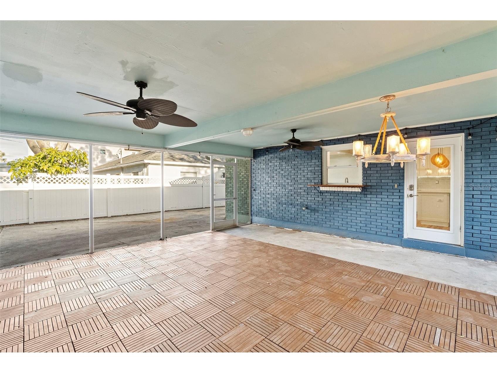 710 S Davis Boulevard Tampa FL 33606 TB8429444 image37