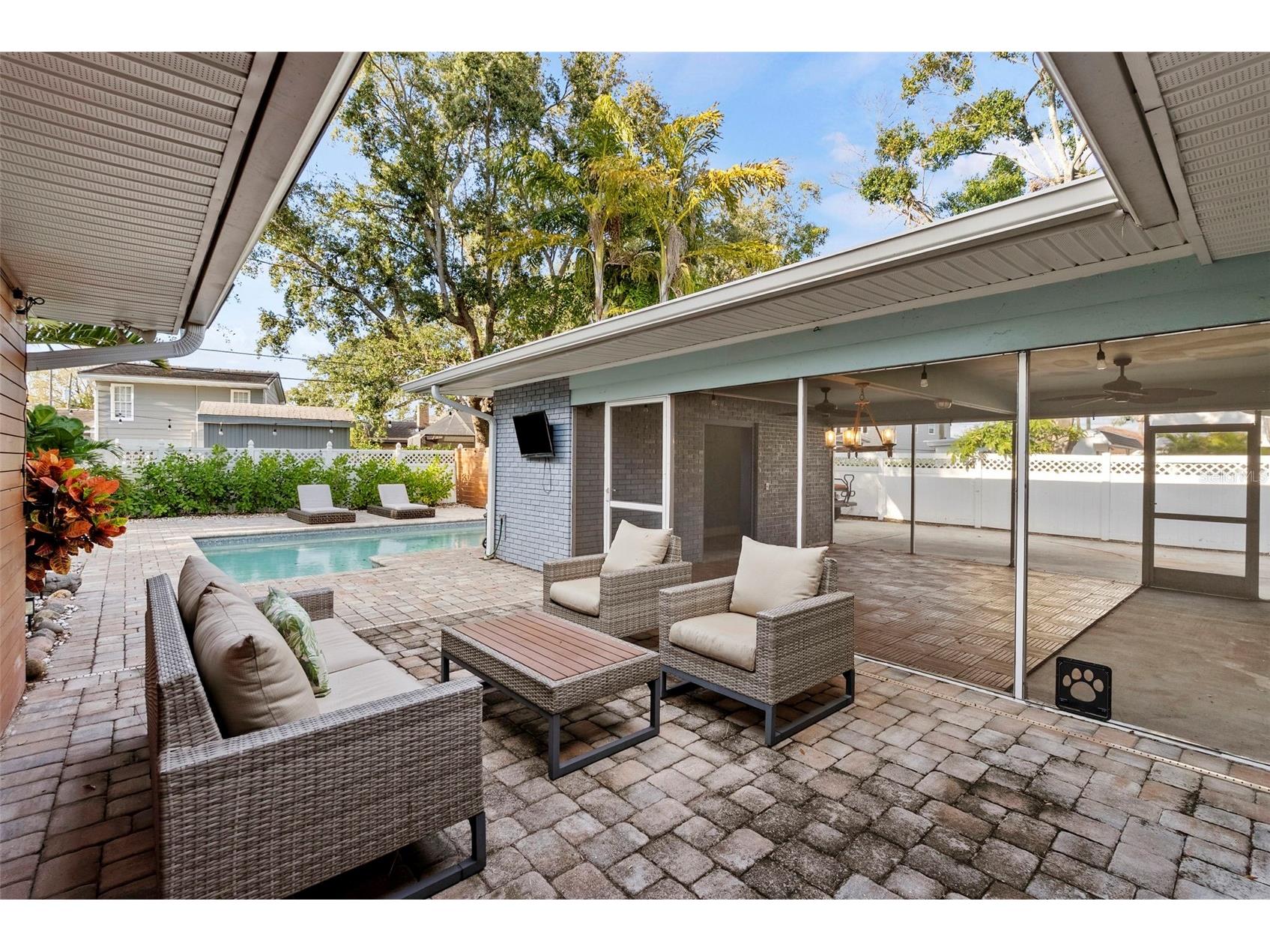 710 S Davis Boulevard Tampa FL 33606 TB8429444 image38