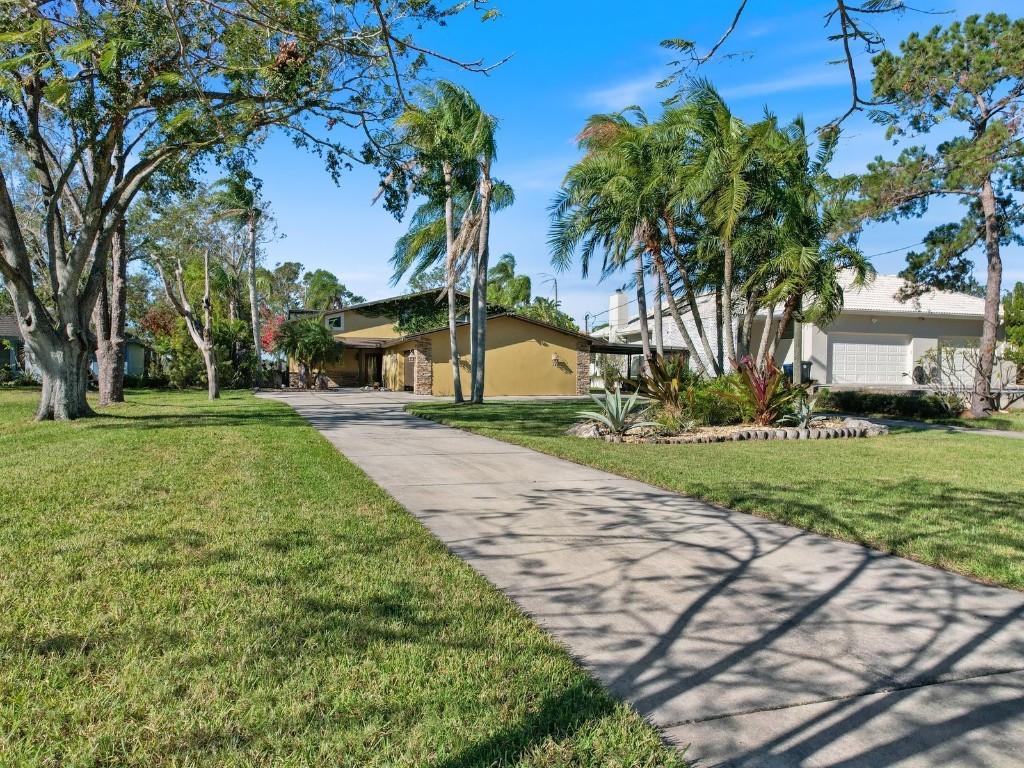 710 Shore Drive E Oldsmar FL 34677 - TAMPA BAY TB8327942 image1