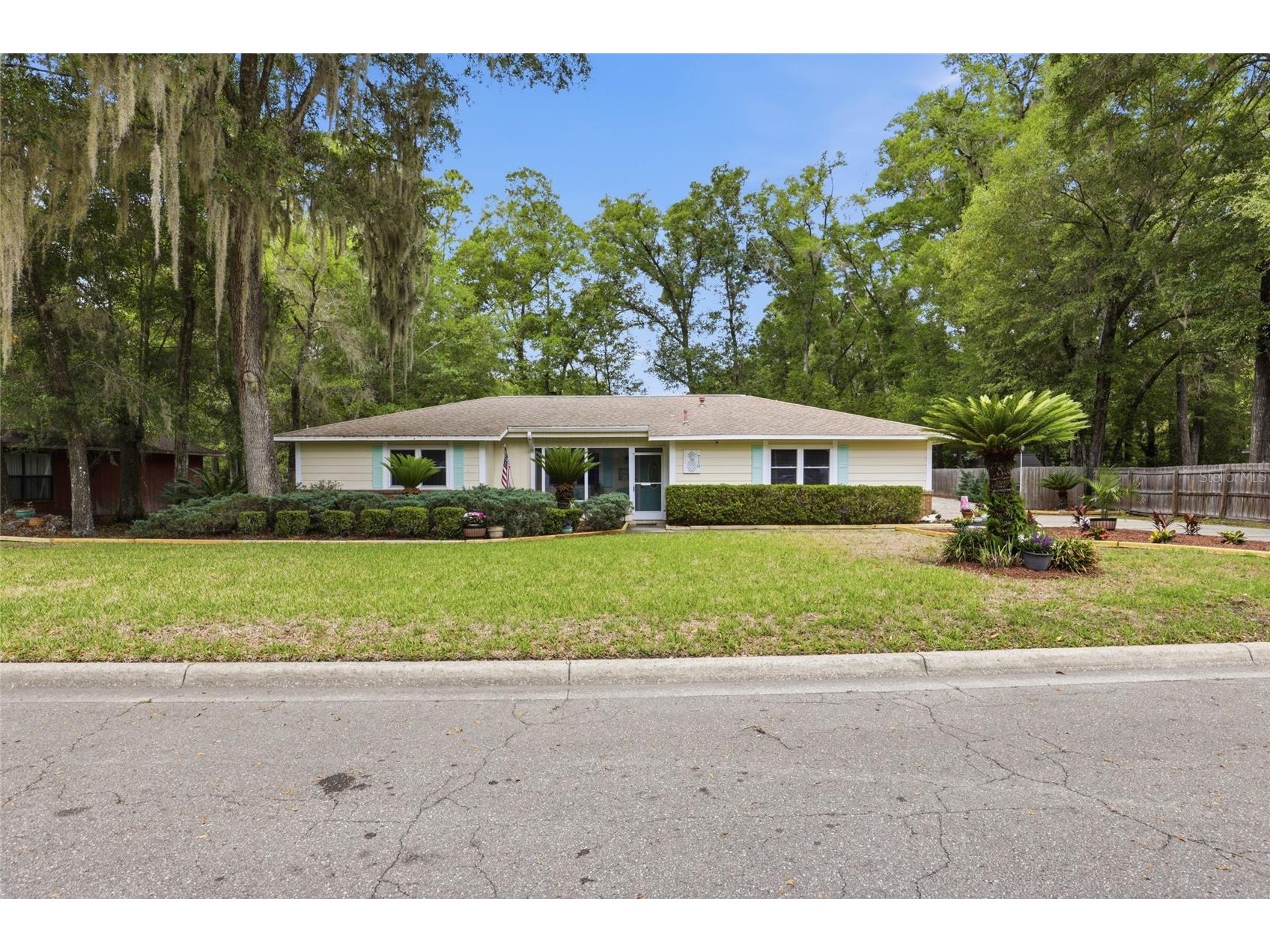710 SW 77th Terrace Gainesville FL 32607 A4693588 image2