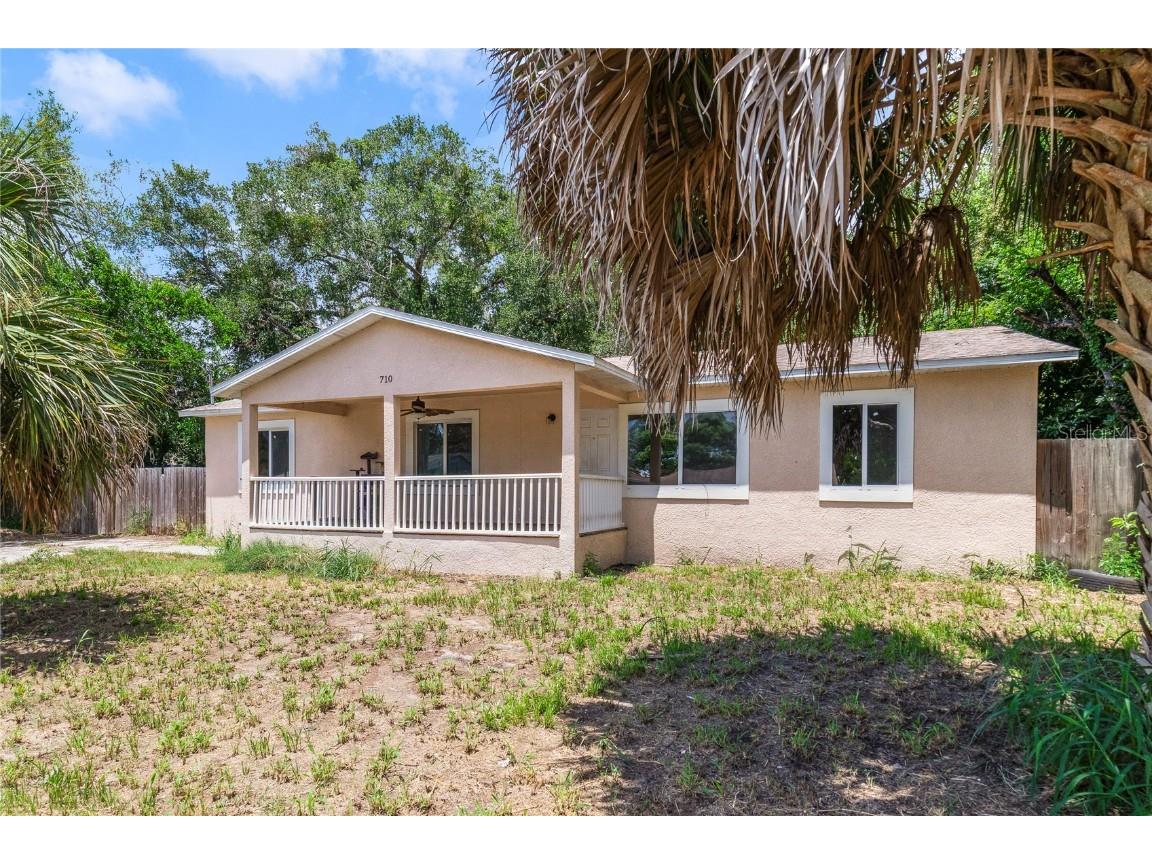 710 W Alfred Street Tavares FL 32778 O6333867 image1